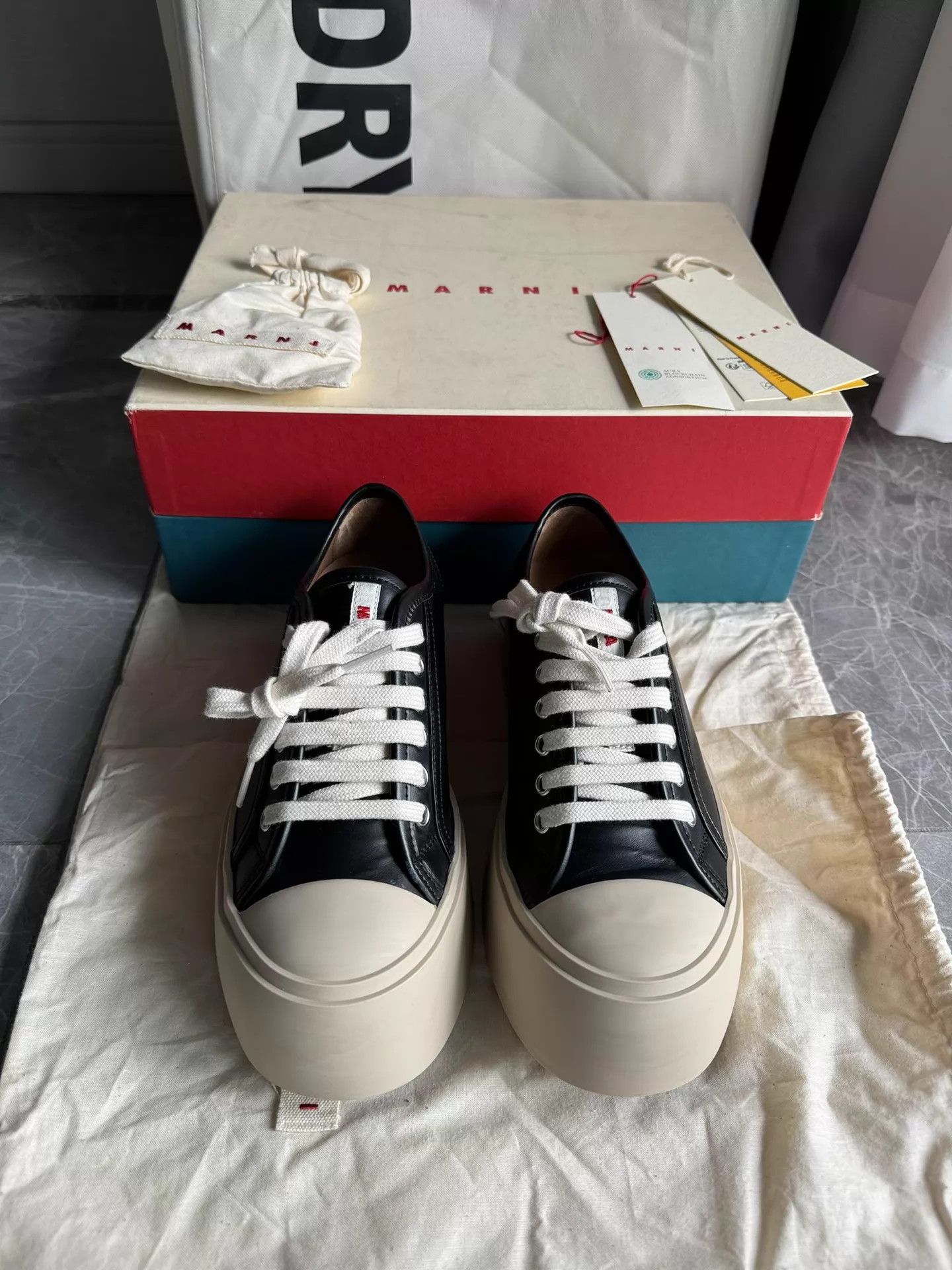 Marni Marni oversized Mary Janes black 36 Size US 5.5 / IT 35.5 - 2 Thumbnail