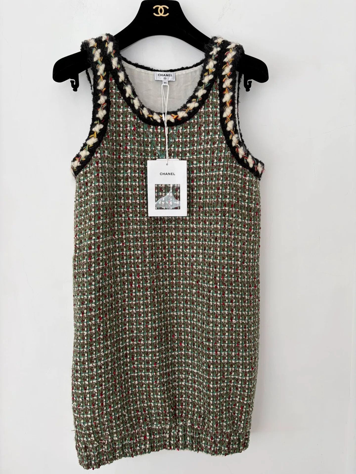 Chanel Chanel 23A Tweed Check Sleeveless Dress Size US S / EU 44-46 / 1 - 1 Thumbnail