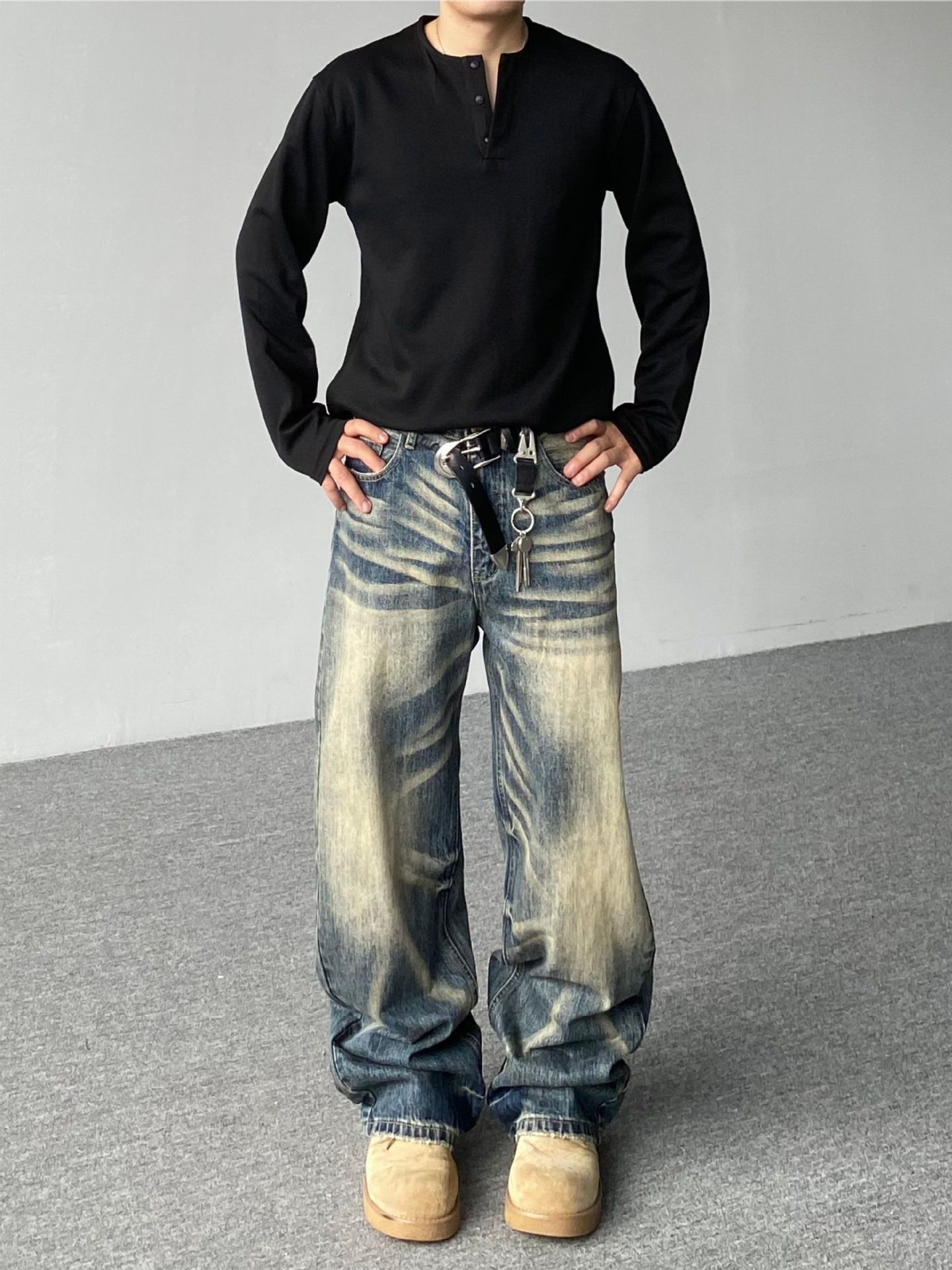 Vintage American-style Vibe washed whisker gradient jeans for men Size US 32 / EU 48 - 4 Thumbnail