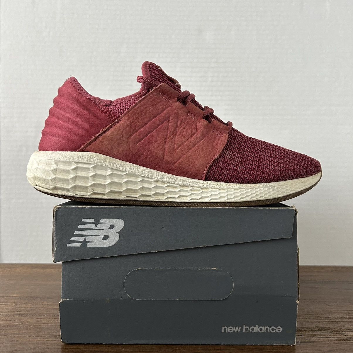 New Balance New Balance Fresh Foam Cruz v2 Knit Red Sneakers Size W10 Size US 10 / IT 40 - 1 Thumbnail