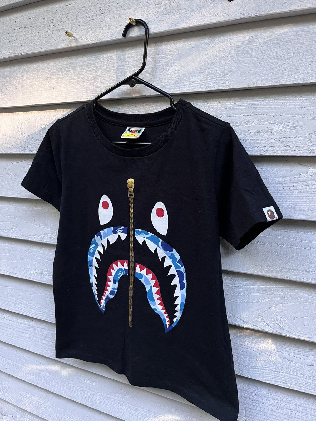 Bape BAPE Shark Tee – Black, Blue Camo – Size S Size S / US 4 / IT 40 - 3 Thumbnail