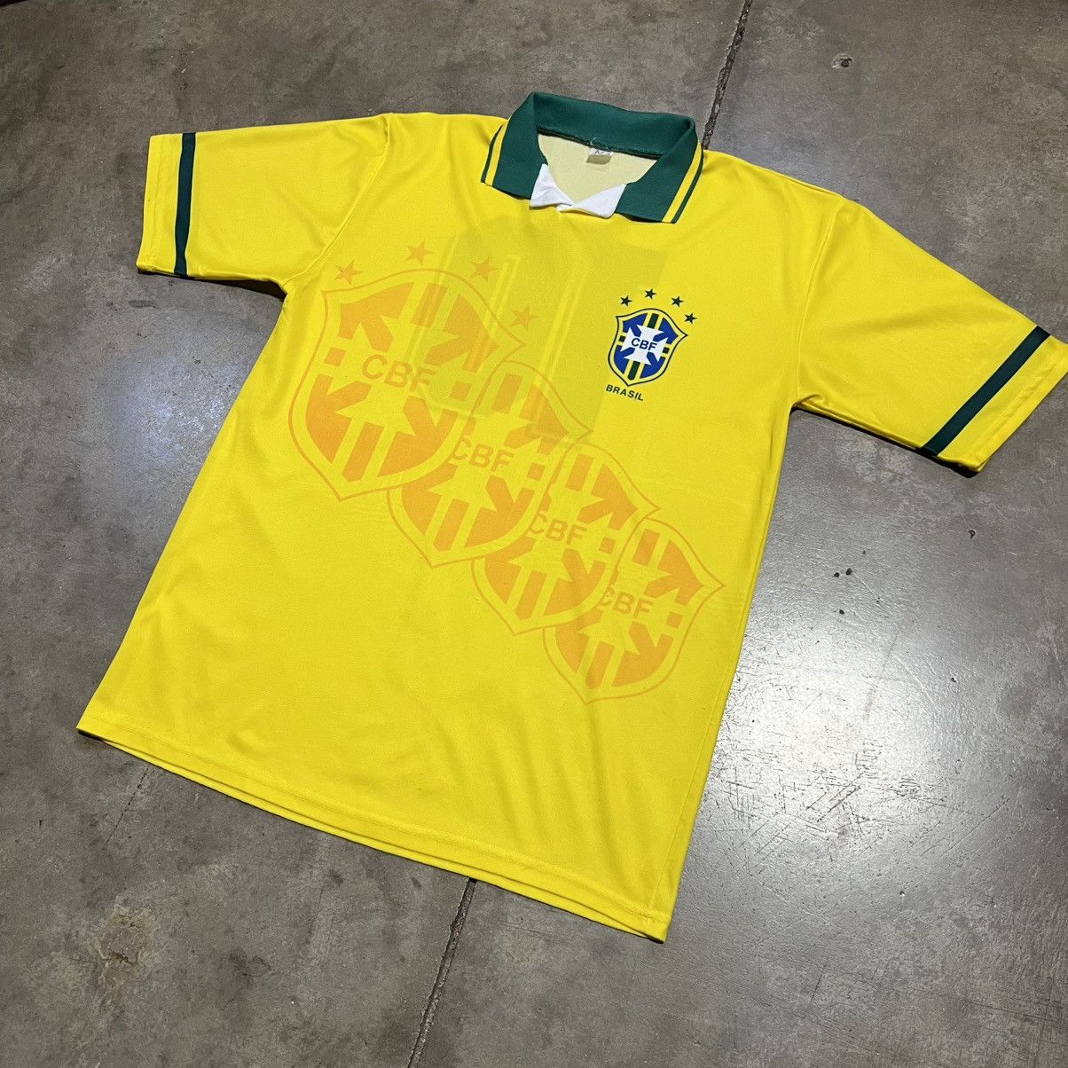 Vintage Vintage Y2K Brazil Soccer Jersey Neymar National Team Size US L / EU 52-54 / 3 - 2 Thumbnail