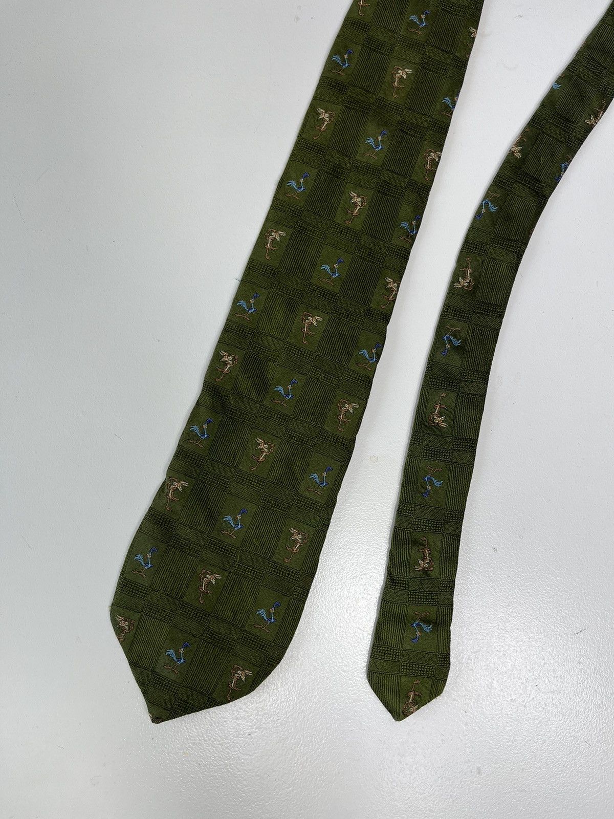 Vintage Looney Tunes Vintage Silk Tie Made in Italy Size ONE SIZE - 2 Thumbnail