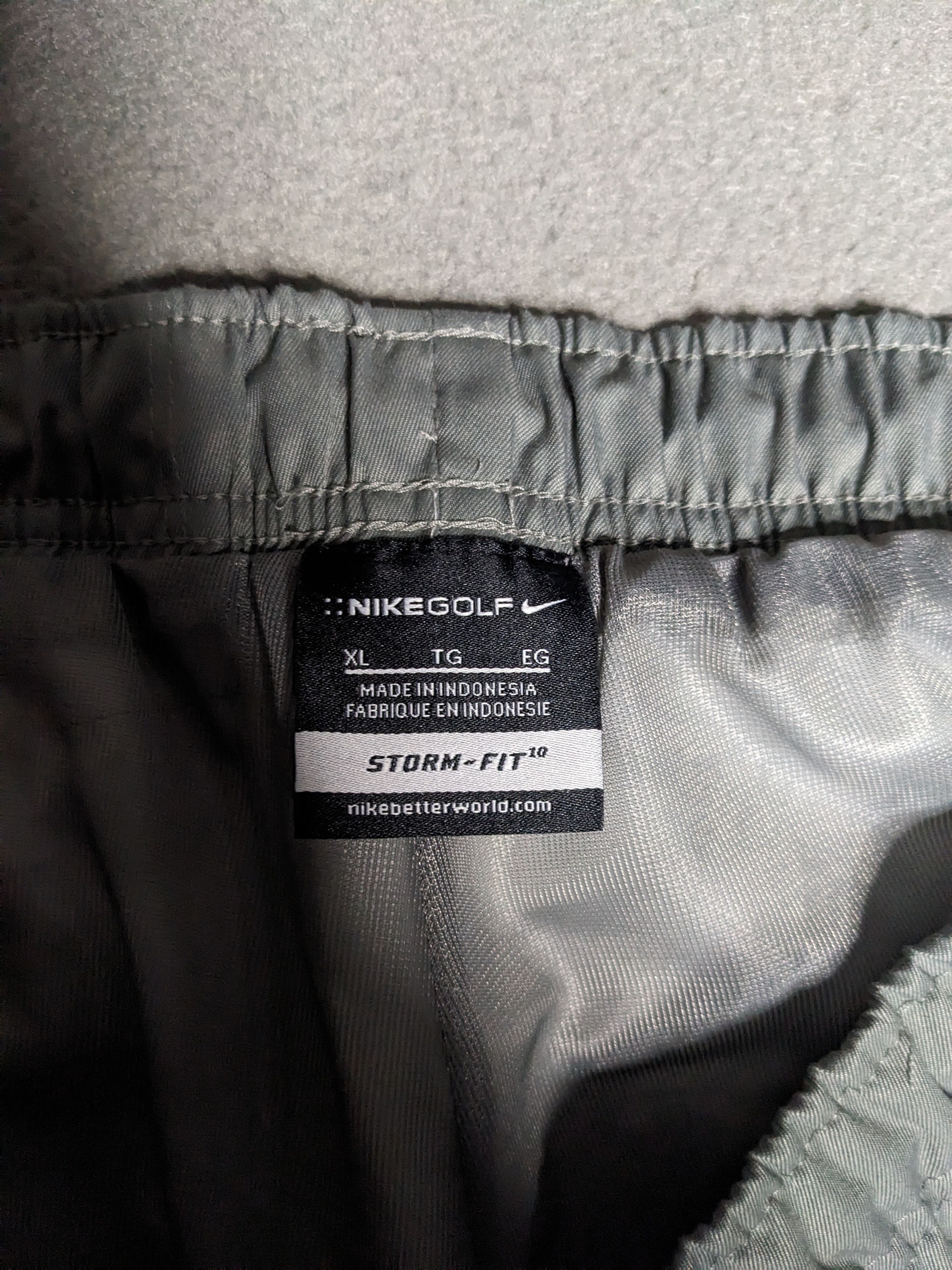 Nike VTG Nike Golf Storm Fit Pants XL Mesh Lined Waterproof Y2K Size US 36 / EU 52 - 10 Thumbnail