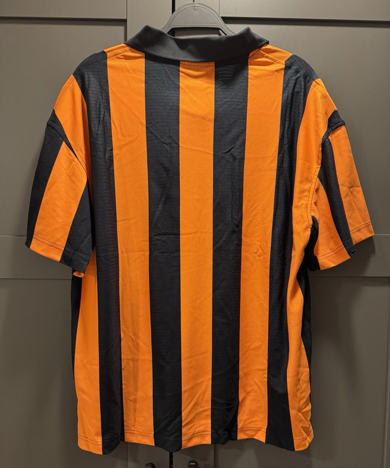 Jordan Brand Air Jordan Large Brooklyn Collegiate Goalie Top Black/Orange Size US L / EU 52-54 / 3 - 6 Thumbnail