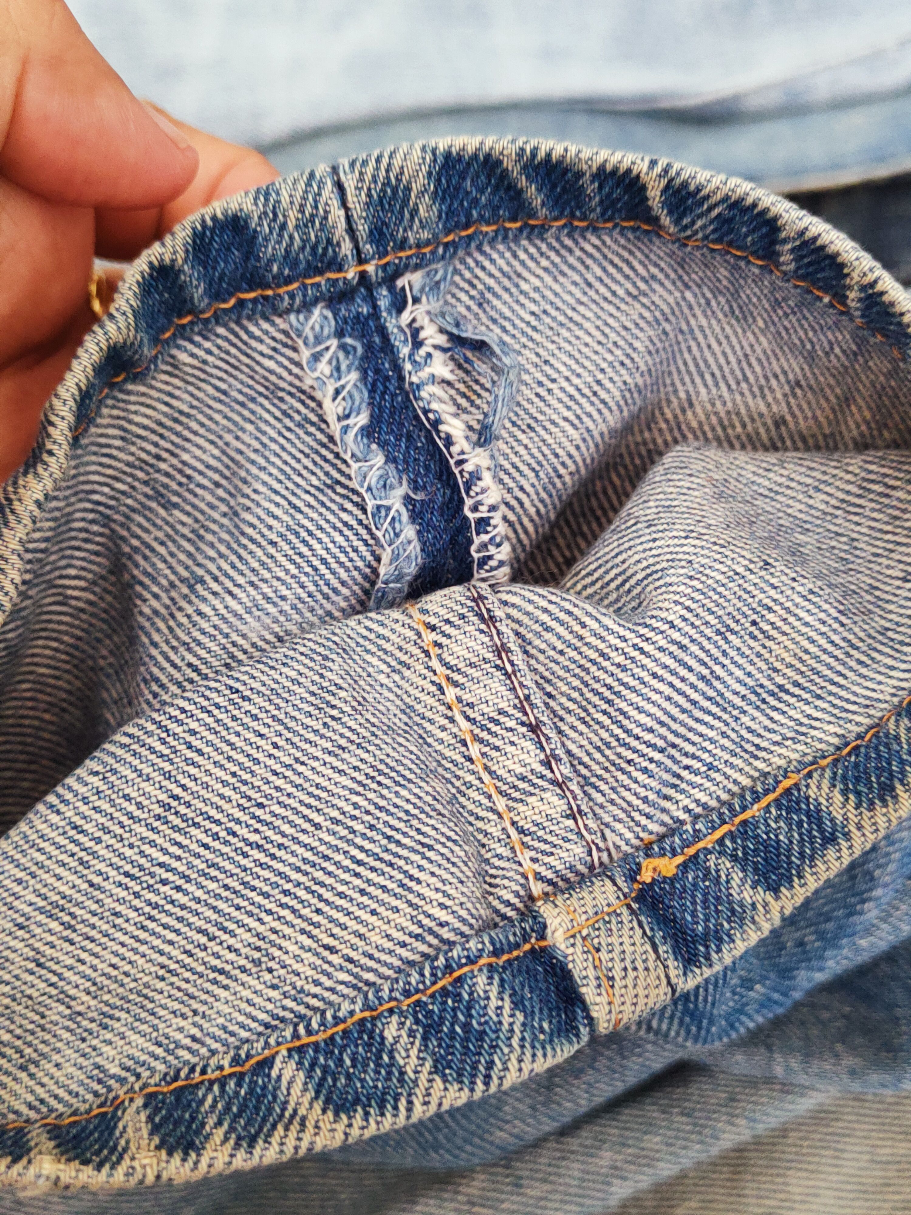 Levi's 505 Levi's Blue Distressed Ripped denim Jeans #W800 Size US 29 - 15 Thumbnail