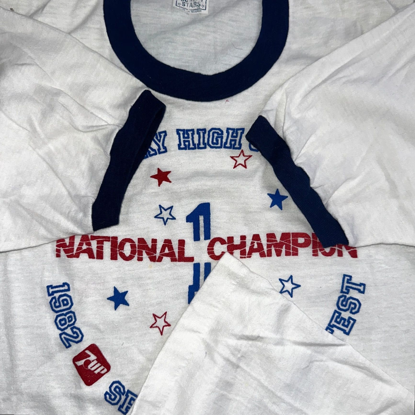 Vintage VINTAGE Champion McNary High School Oregon VTG T Shirt 7UP Soda Screen Stars Ringer 80s Size US L / EU 52-54 / 3 - 4 Thumbnail