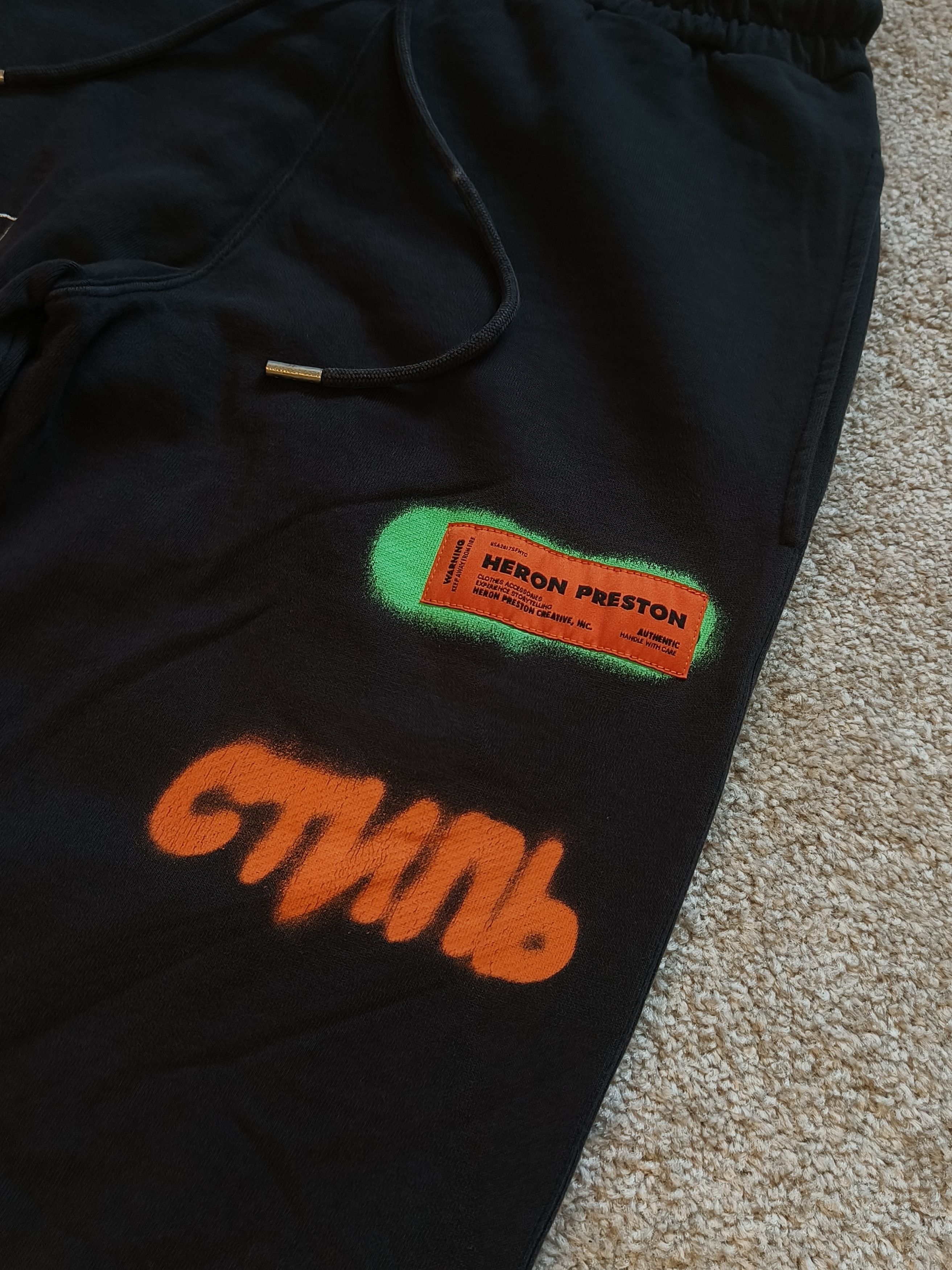 Heron Preston Heron Preston Tapered Printed Drawstring Track Pants Black Size 27" / US 4 / IT 40 - 3 Thumbnail