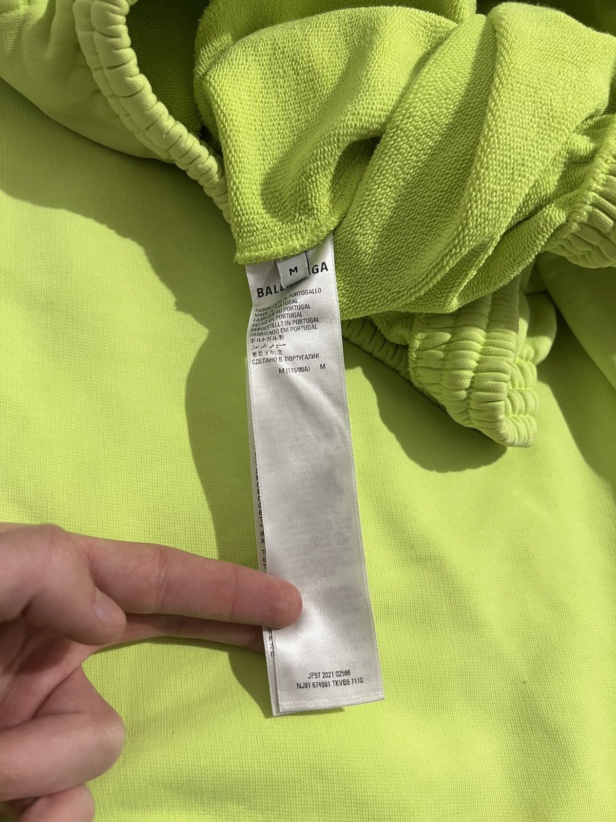 Balenciaga BALENCIAGA BB Corp Track Shorts Neon Yellow Size US 32 / EU 48 - 10 Thumbnail