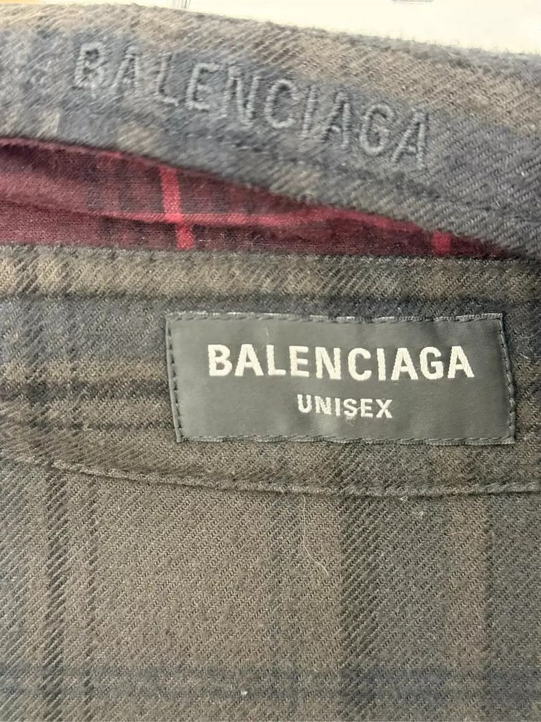 Balenciaga Balenciaga shirt Size US S / EU 44-46 / 1 - 3 Thumbnail