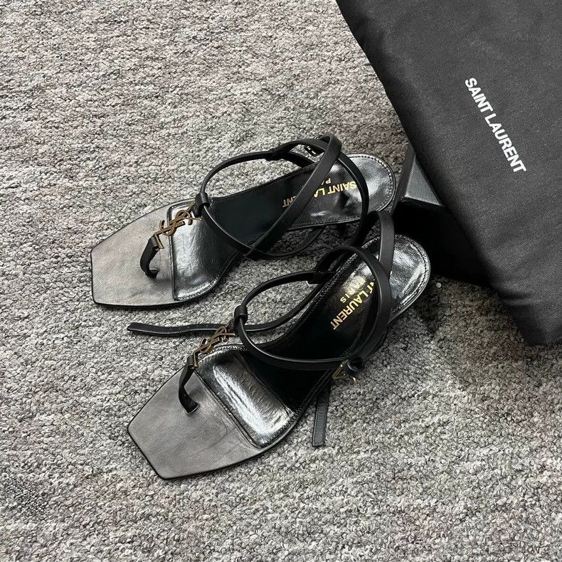 Saint Laurent Paris Saint Laurent Paris Leather gold-tone monogrammed square-t Size US 6.5 / IT 36.5 - 2 Thumbnail