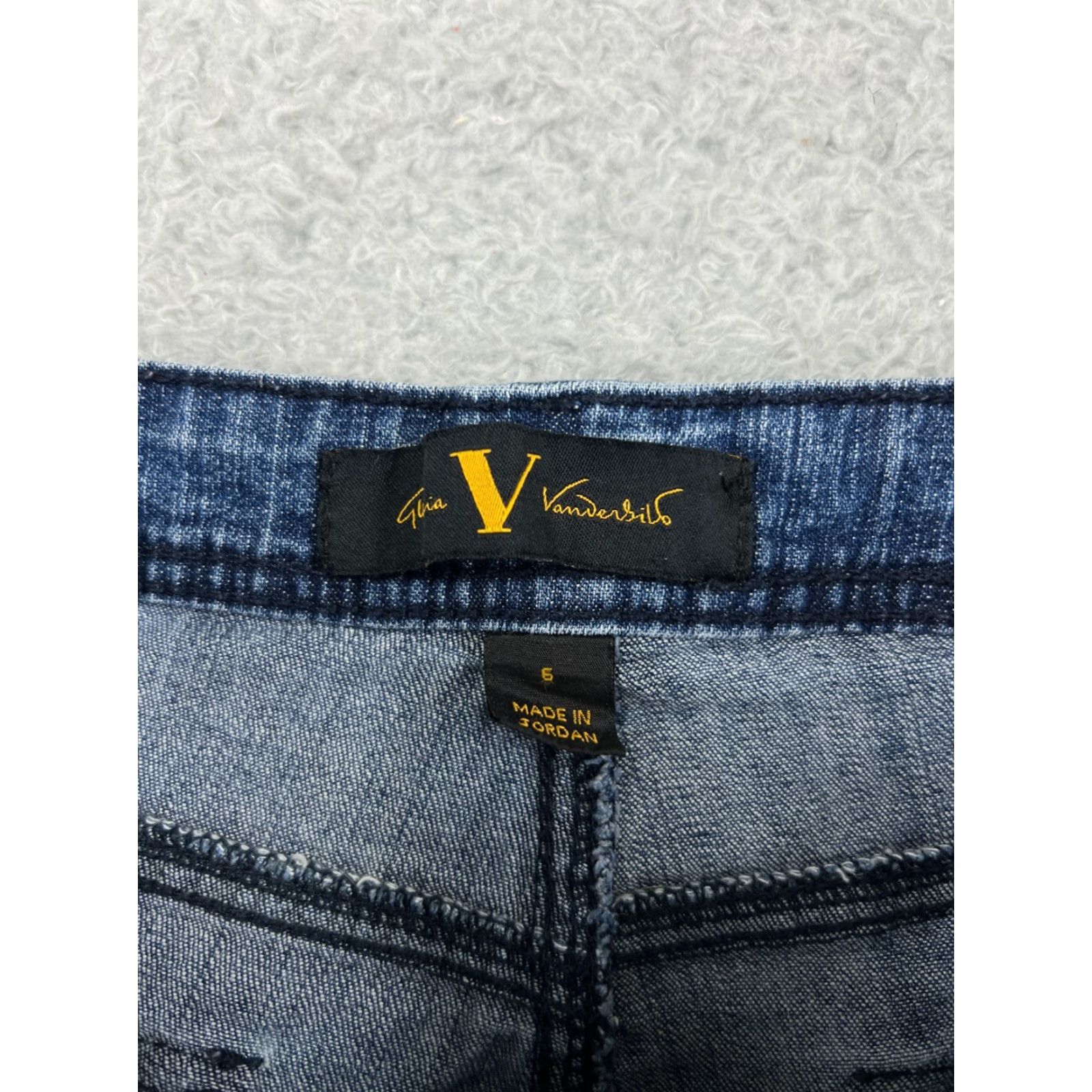 Gloria Vanderbilt Gloria Vanderbilt Women's Capris 6 Blue Denim Cotton Stretch Classic Retro 2010s Girls Size 28" / US 6 / IT 42 - 3 Thumbnail