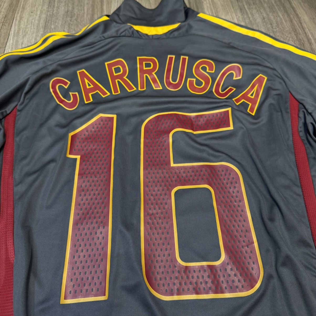 Adidas Galatasaray 06/07 third away #16 Carrusca Size US L / EU 52-54 / 3 - 4 Thumbnail