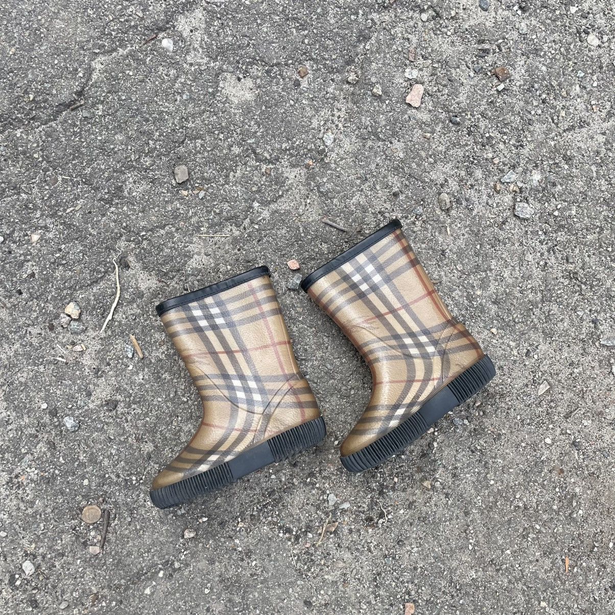 CHILD 28 Burberry Nova Check Rubber Rain Boots shoes sneaker