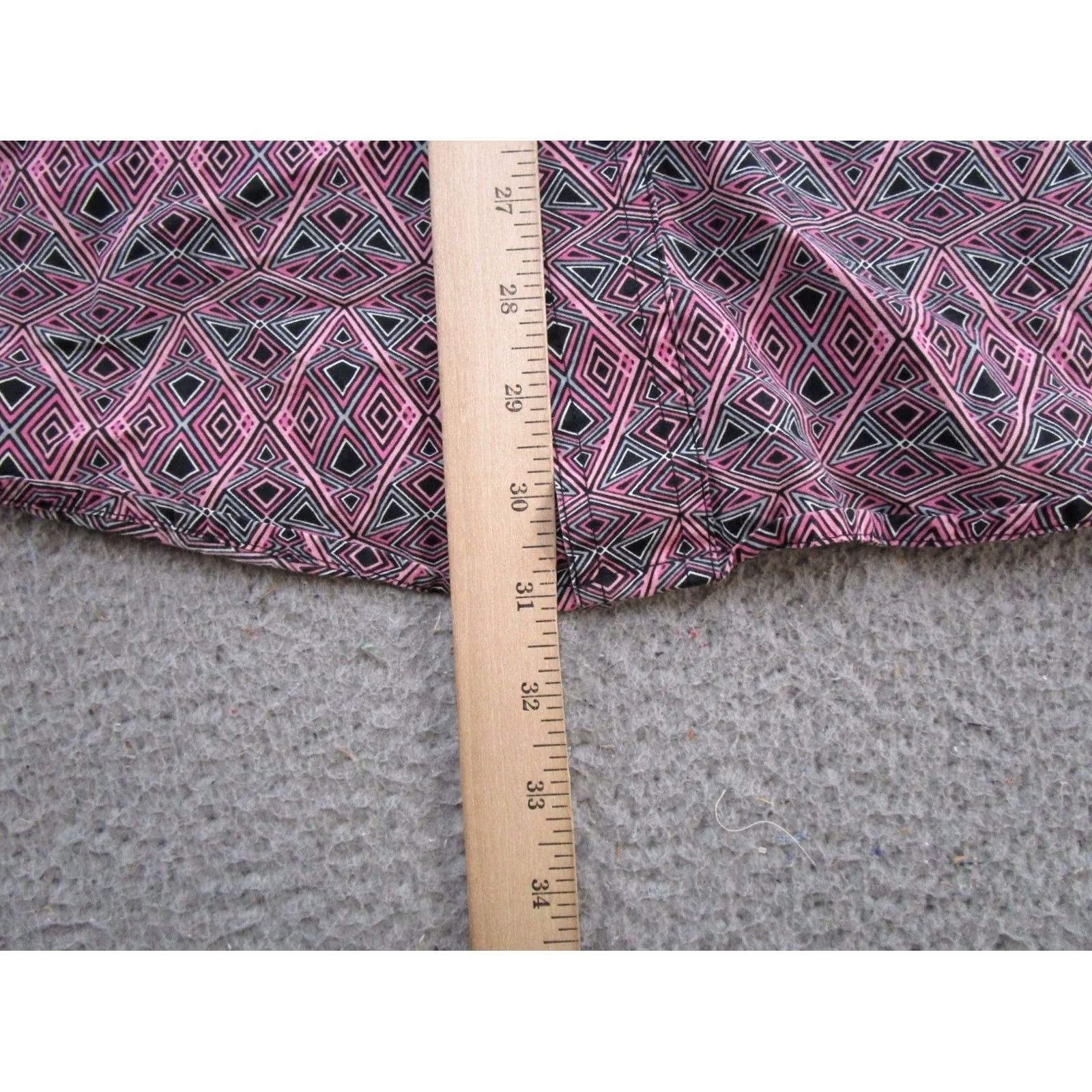 Wrangler Wrangler Shirt Geometric Snap Up Long Sleeve Mens Pink Breast Cancer Awareness Geometric Shirt Mens Size US L / EU 52-54 / 3 - 6 Thumbnail
