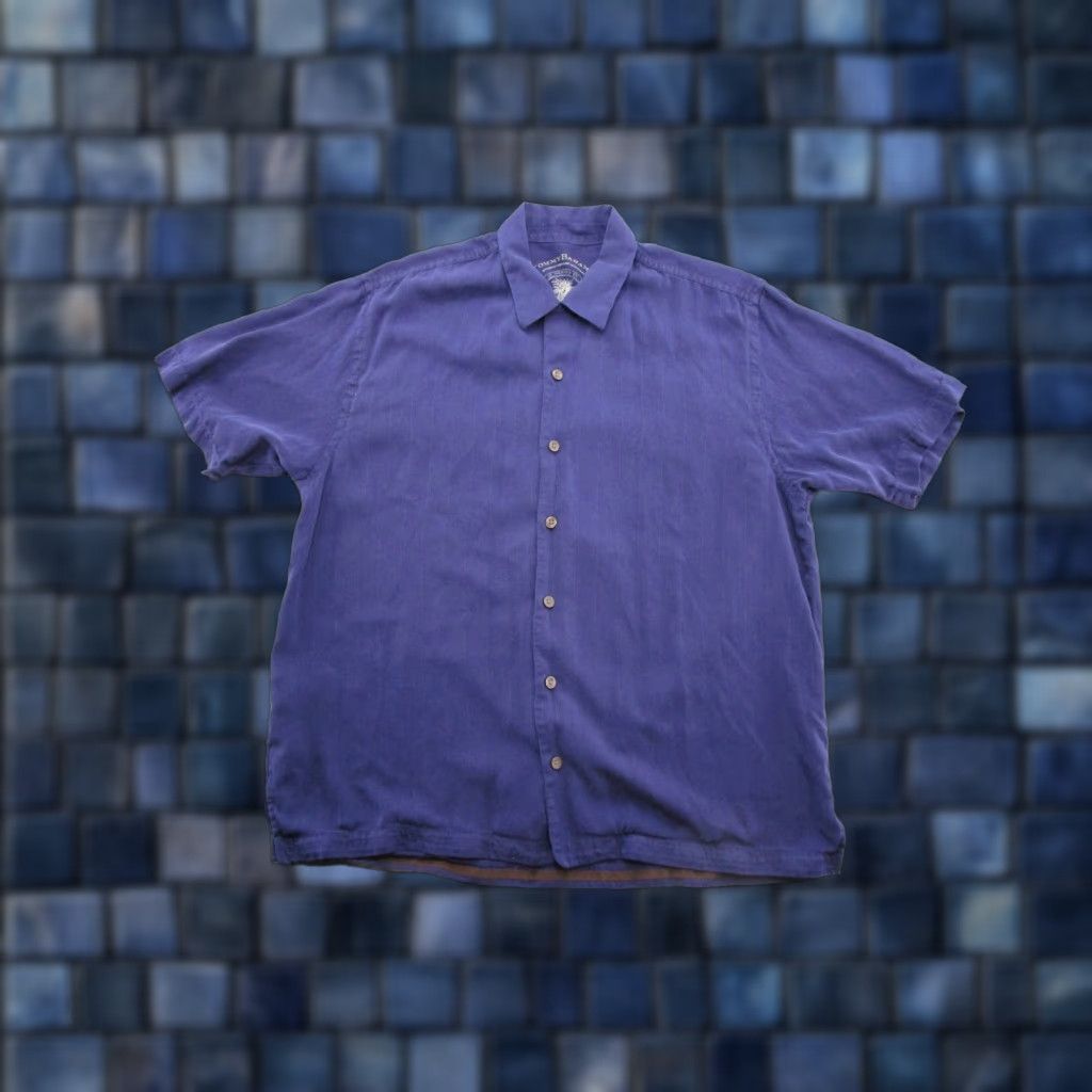 Tommy Bahama Tommy Bahama Hawaiian Button-Up Shirt 100% Silk Size L Blue Beach Read Men Short Sleeve Button-Down Collar Shirt Size US L / EU 52-54 / 3 - 1 Thumbnail