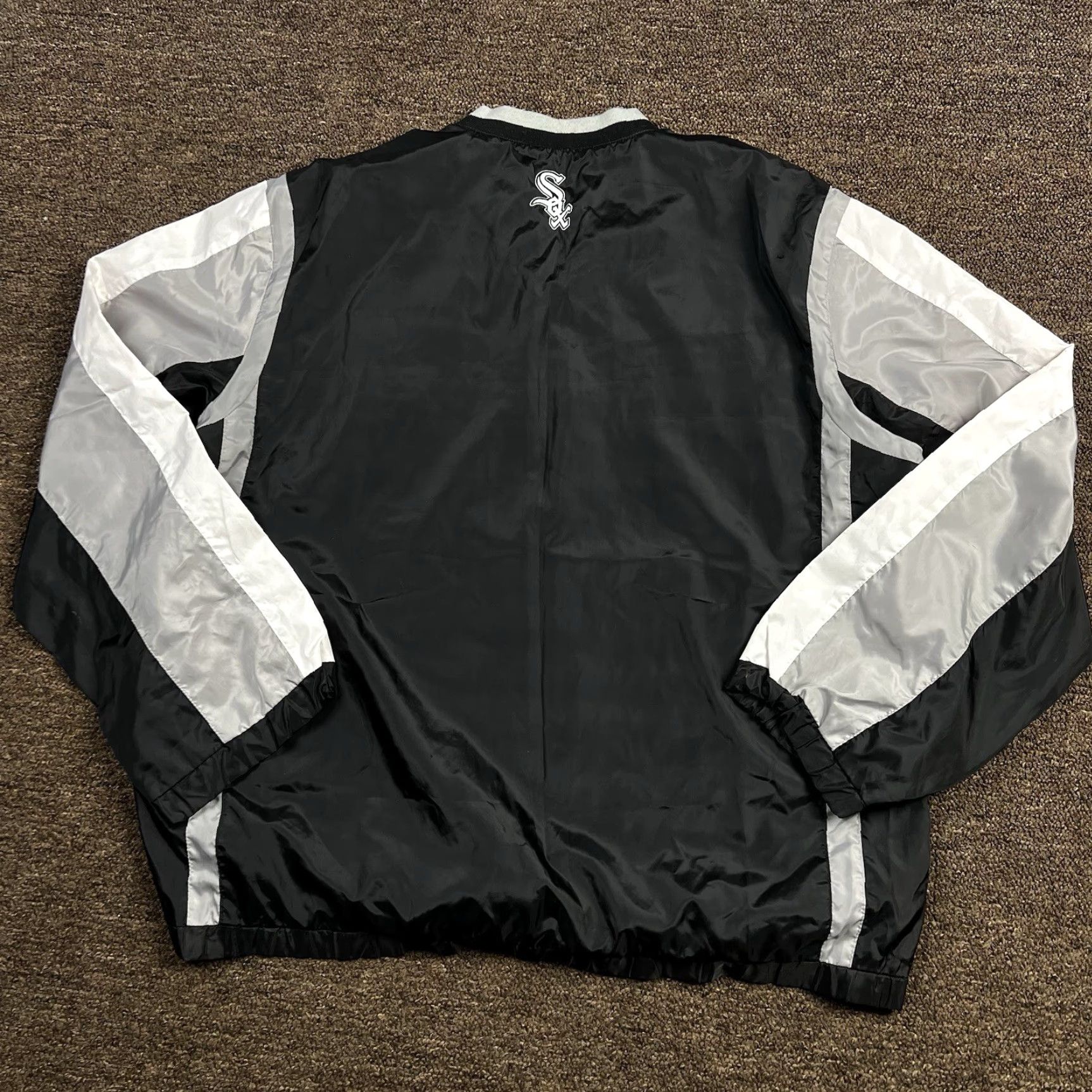 Vintage VINTAGE White Sox Windbreaker Jacket XL Embroidered Logo Baseball Sports Pockets Mens Size US XL / EU 56 / 4 - 3 Thumbnail