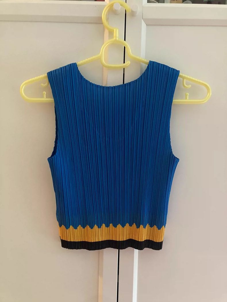 Issey Miyake Issey Miyake size:5 Blue short top Size M / US 6-8 / IT 42-44 - 3 Thumbnail