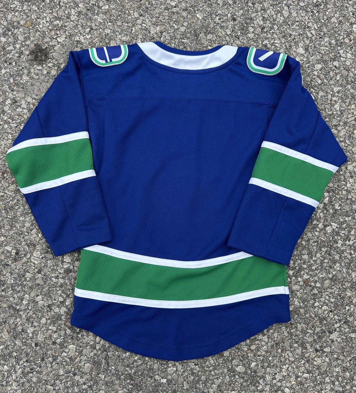 Reebok Reebok Vancouver Canucks NHL Jersey Size S / US 4 / IT 40 - 4 Thumbnail