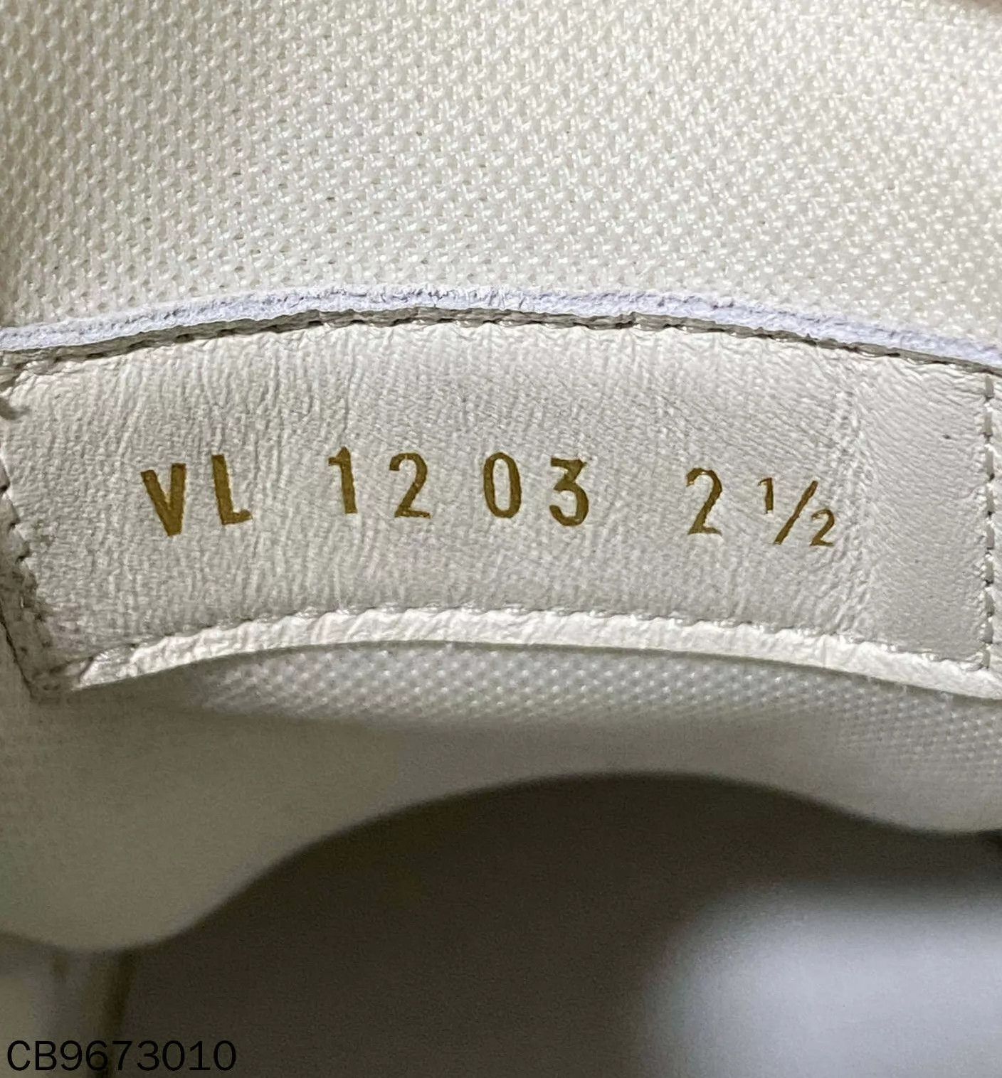 Louis Vuitton LV Trainer blue purple macaron 98 new 36.5 Size US 6 / IT 36 - 7 Thumbnail