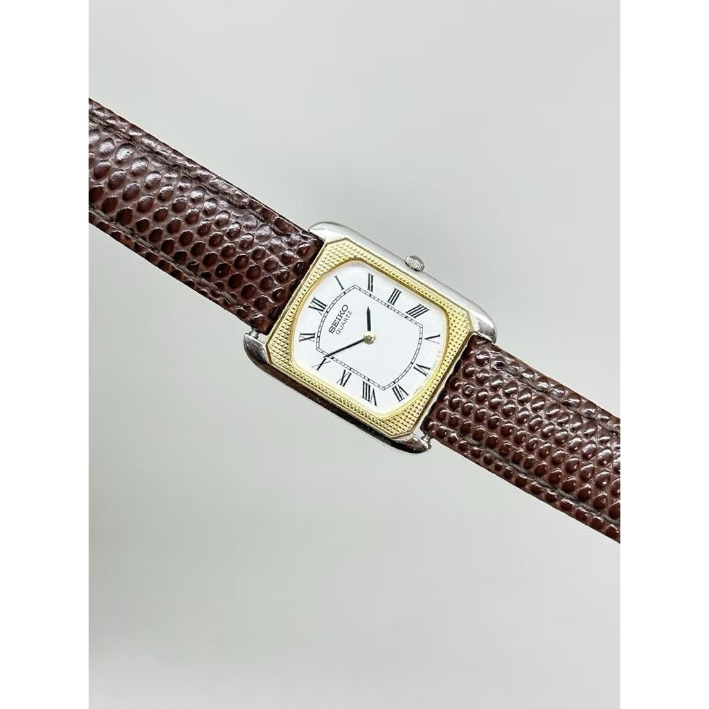 Seiko Seiko tank lady watch Size ONE SIZE - 1 Thumbnail