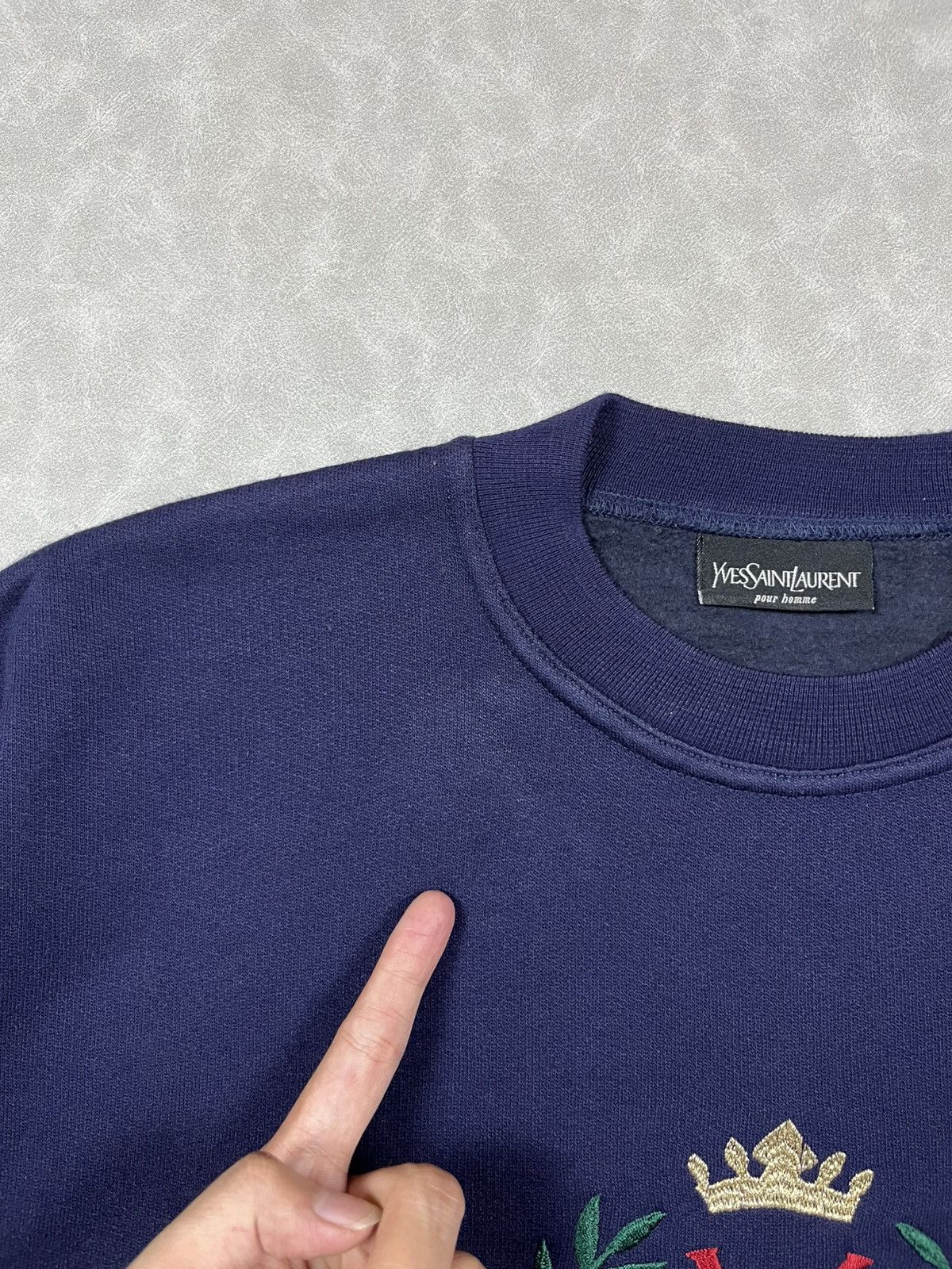 Yves Saint Laurent 90s YSL embroidery sweatshirt Size US M / EU 48-50 / 2 - 11 Thumbnail