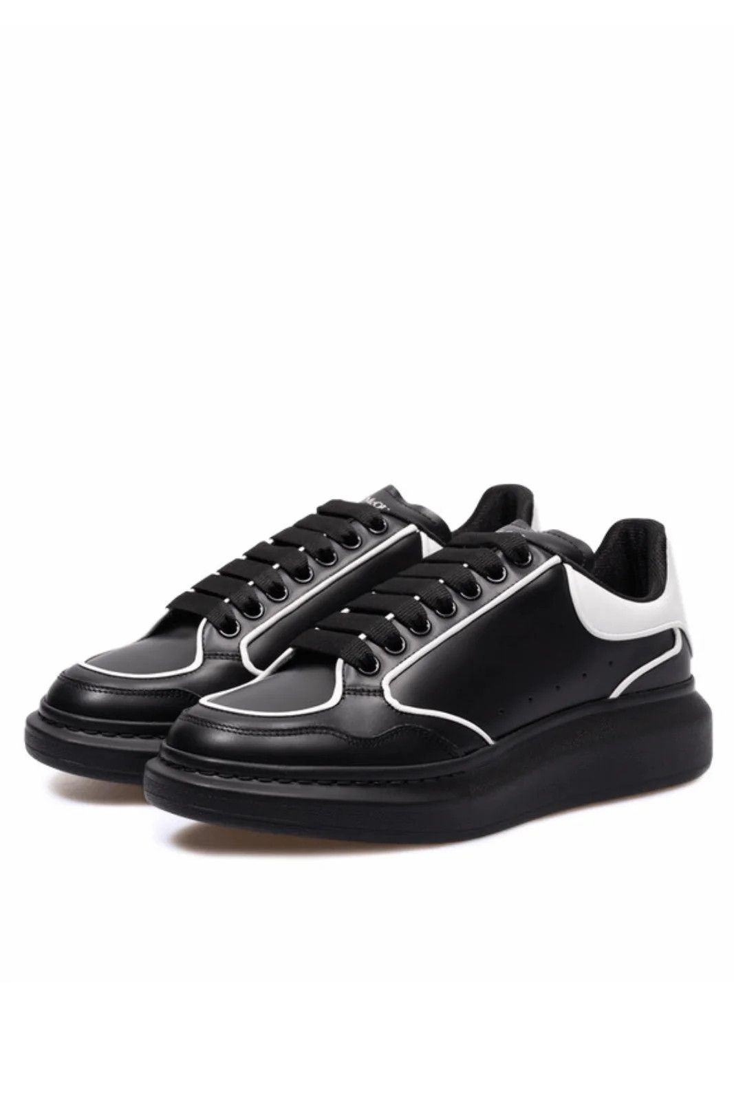 Alexander McQueen o1w1db10725 Oversized Sneaker in Black/White Size US 9 / EU 42 - 3 Thumbnail