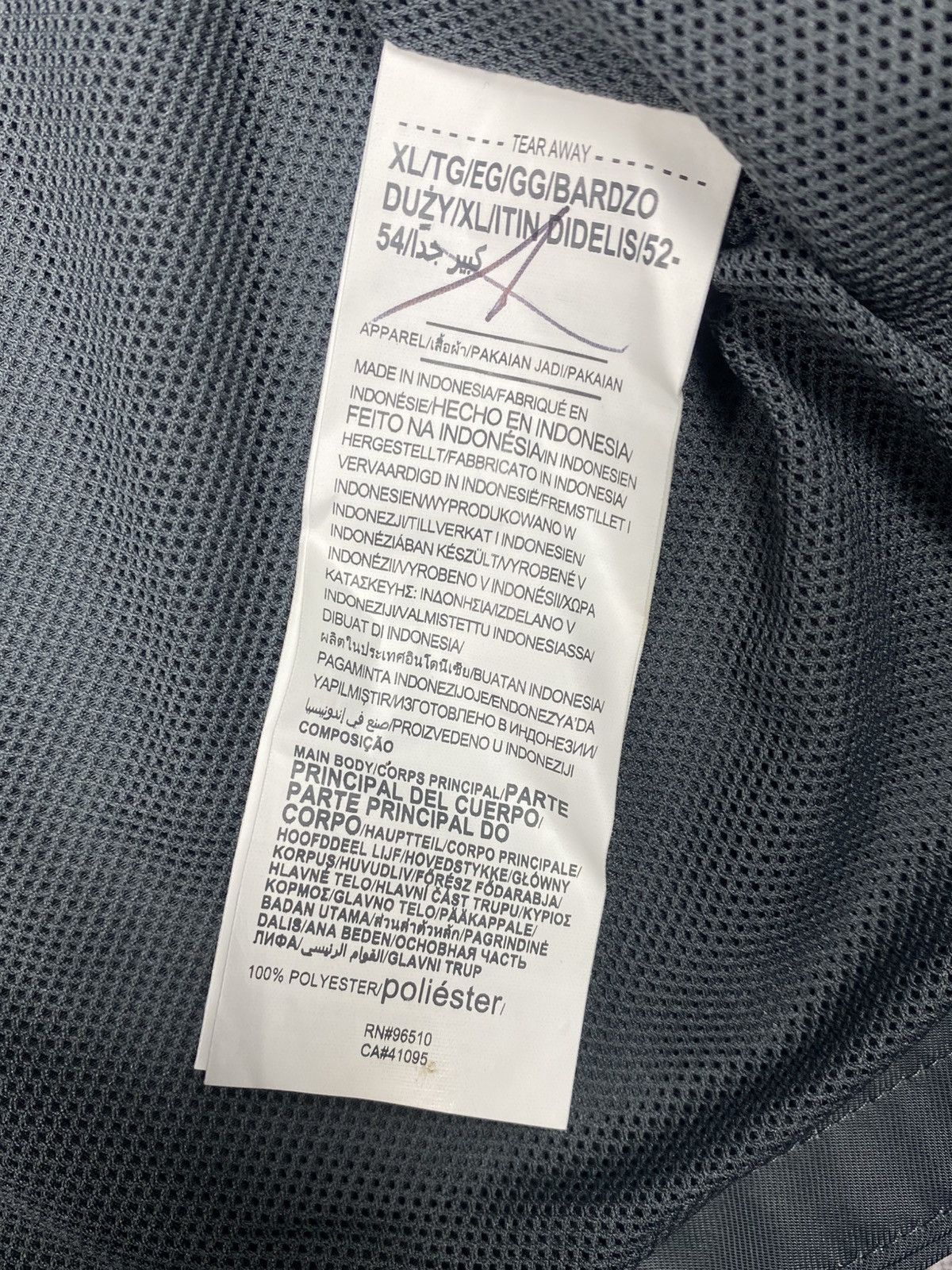 Under Armour Under Armour Southampton FC Staff Jacket XL SS19 Size US XL / EU 56 / 4 - 16 Thumbnail