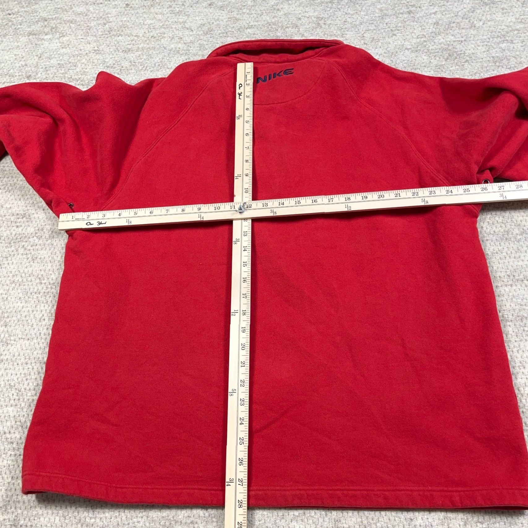 Nike VINTAGE Nike Sweatshirt Men XL Red 1/4 Zip Pullover Mock Neck Sportswear Logo Sweatshirt 2000s Mens Size US XL / EU 56 / 4 - 7 Thumbnail
