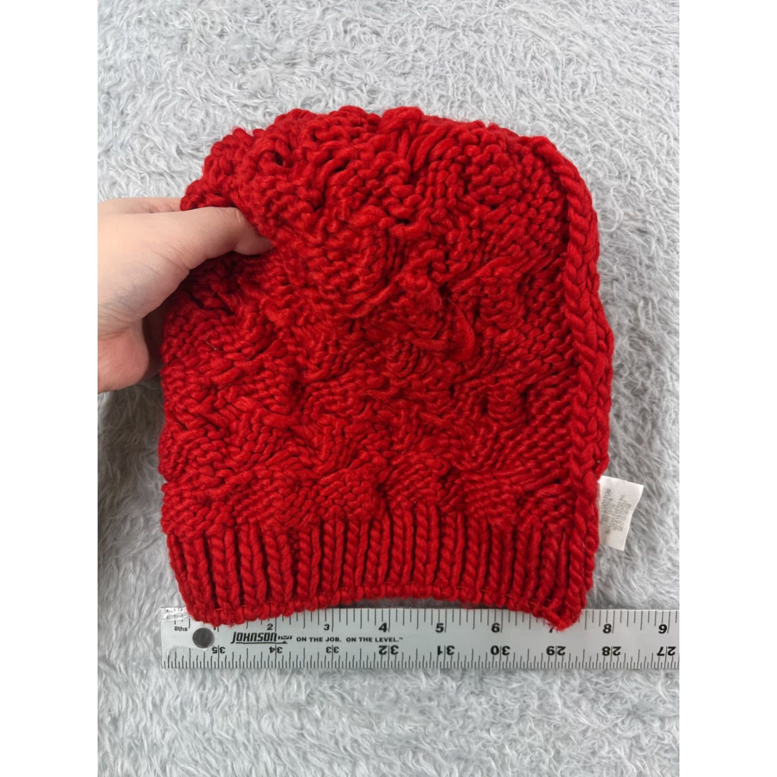 Vintage Berkshire Fashions Beanie One Size Red Knit Acrylic Blend Faux Fur Pom Toque Weave Outdoor Ski Womens Size ONE SIZE - 6 Thumbnail