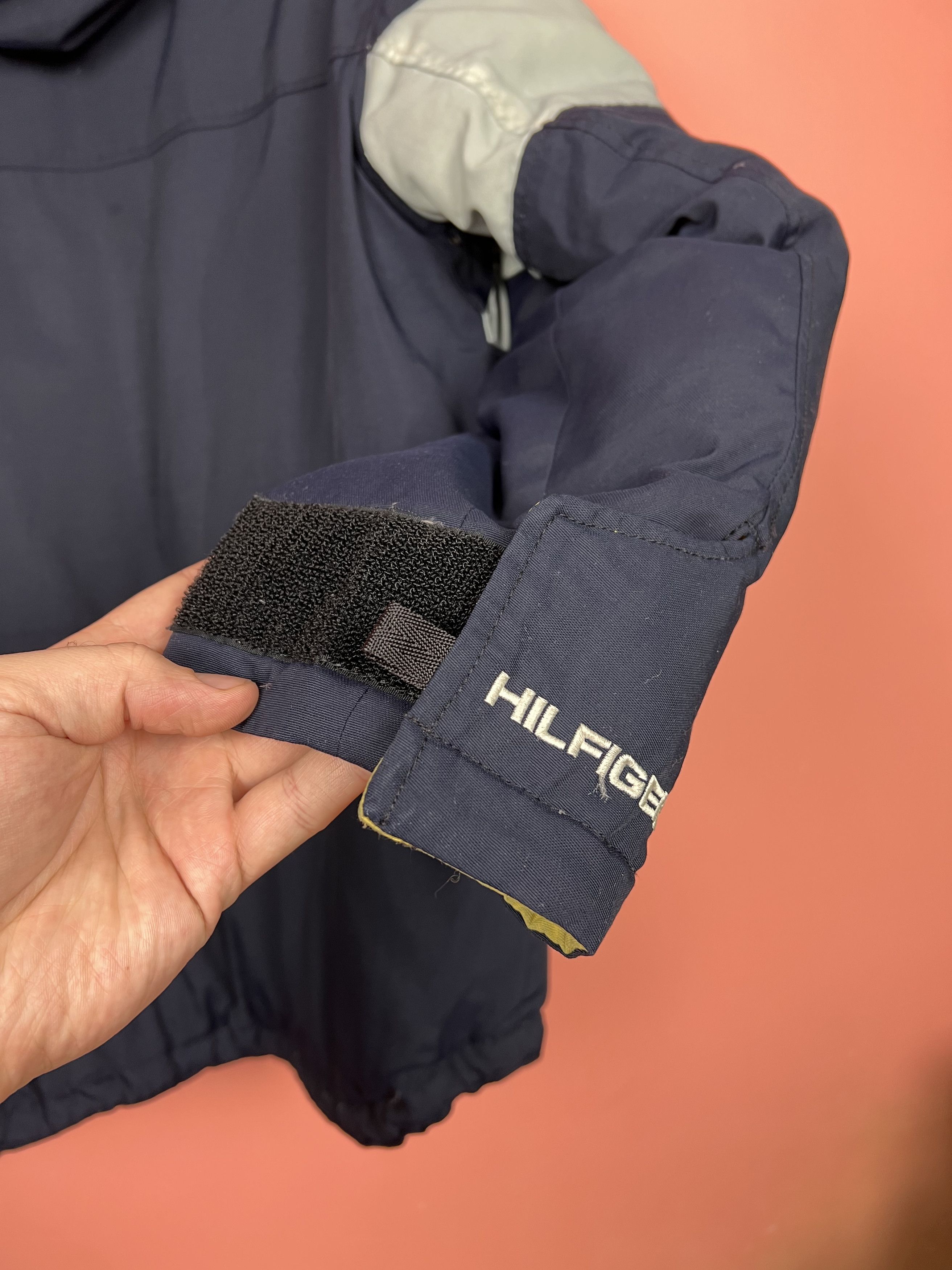 Tommy Hilfiger Tommy Hilfiger VTG down jacket Vintage casual winter Size US M / EU 48-50 / 2 - 13 Thumbnail