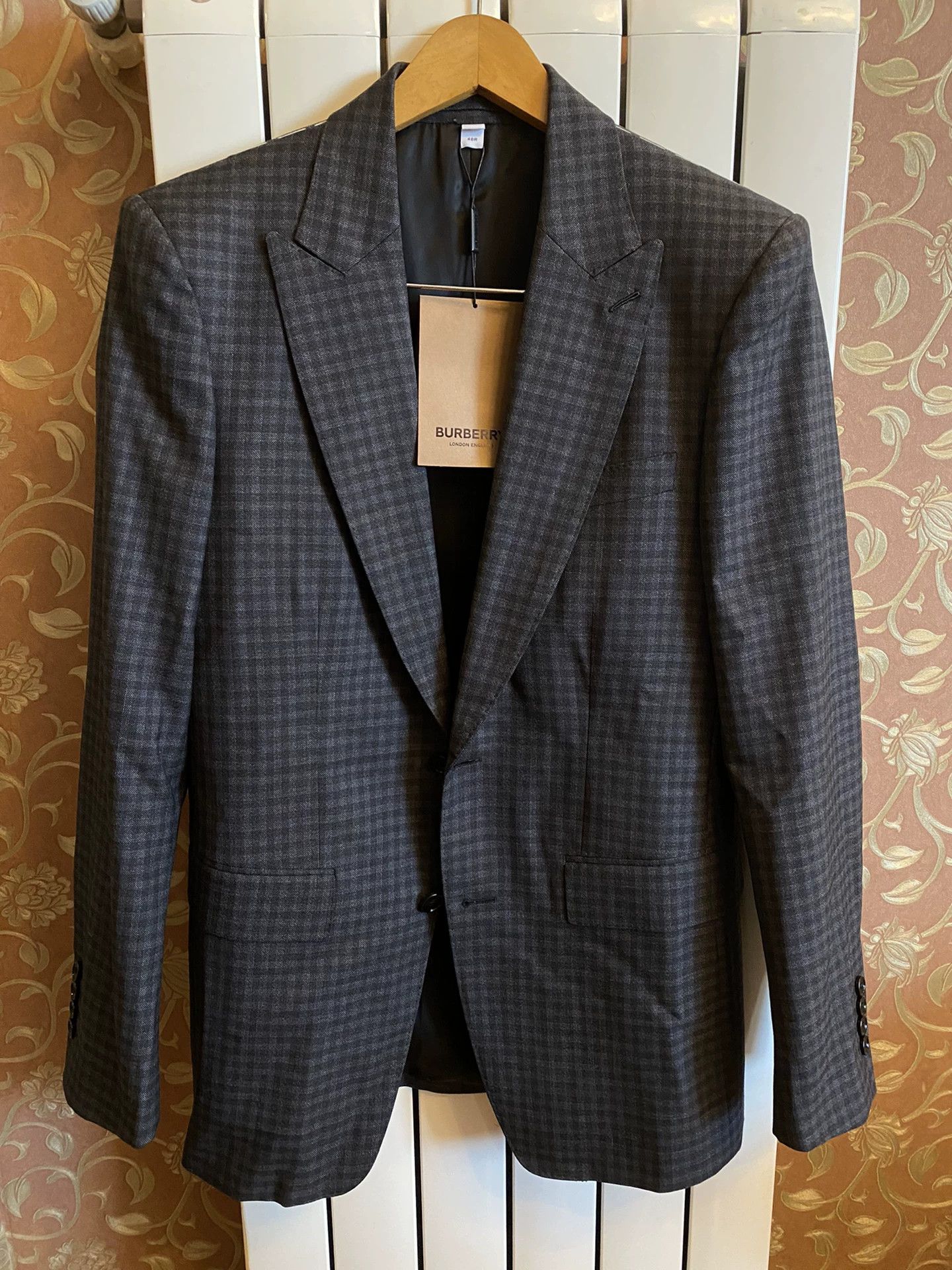 Burberry Burberry Prorsum Classic Check Suit 48 Peak Lapel Size 48R - 1 Thumbnail