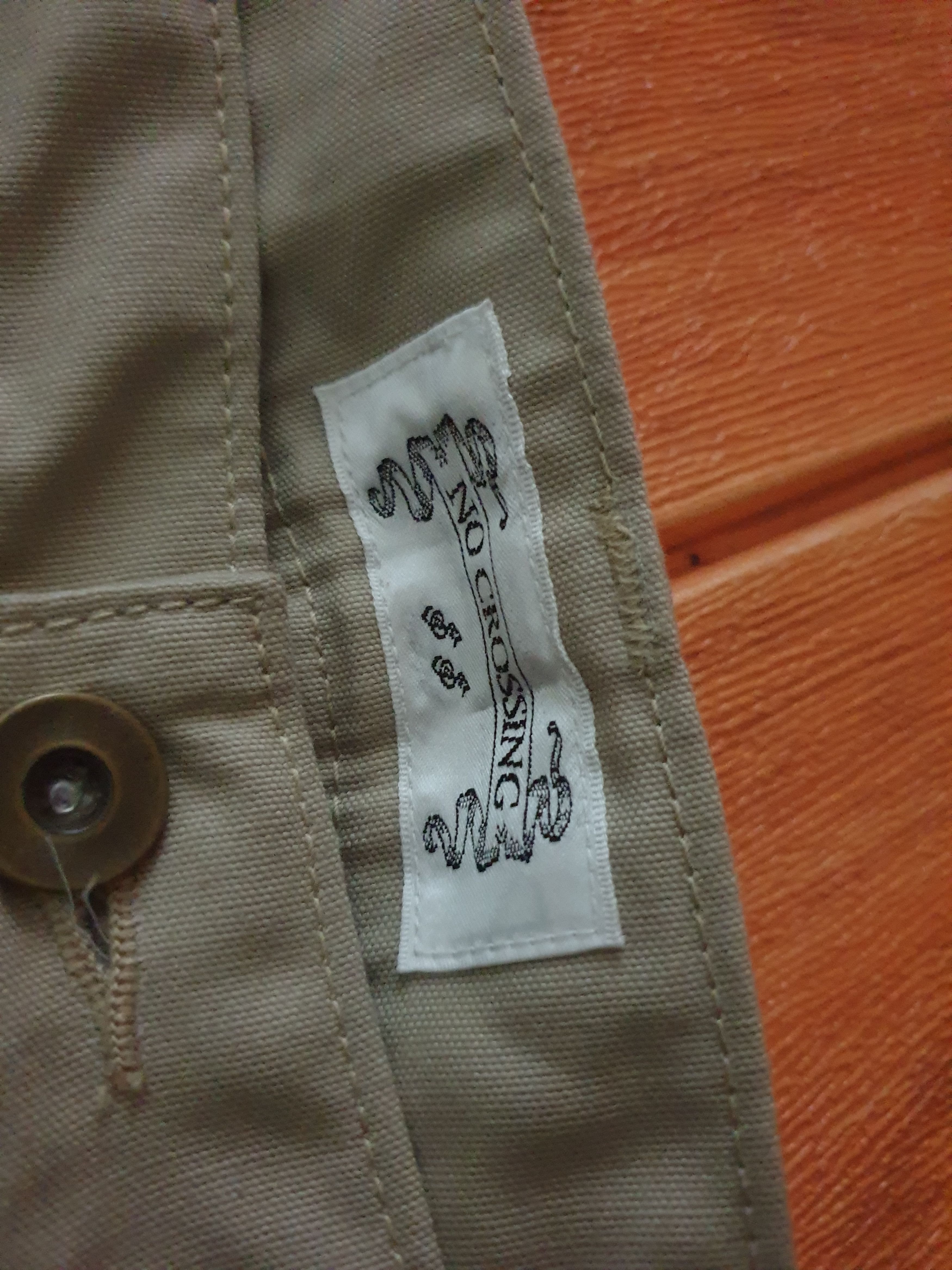 Japanese Brand 💥No crossing Japanese brand beige colour Pant Size US 31 - 2 Thumbnail