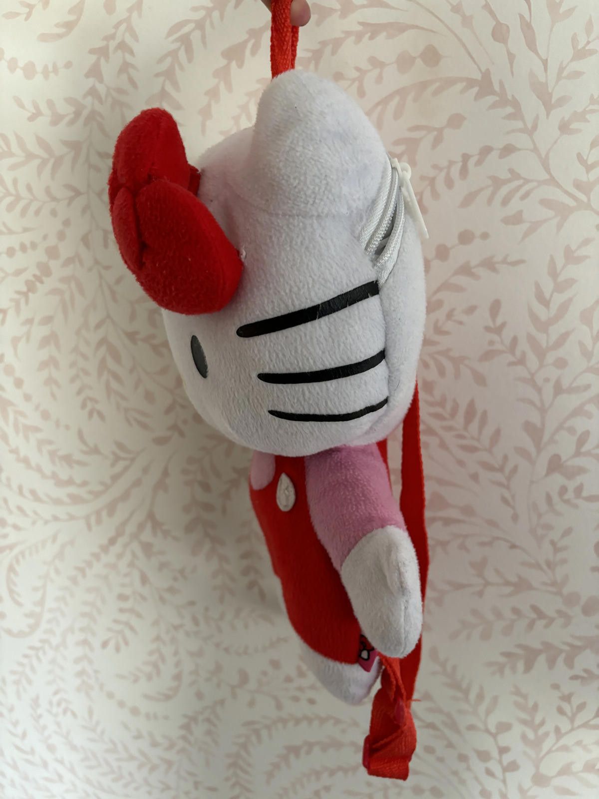 Designer Vintage Hello Kitty Plush Backpack - Cute Red/Pink Design Size ONE SIZE - 4 Thumbnail