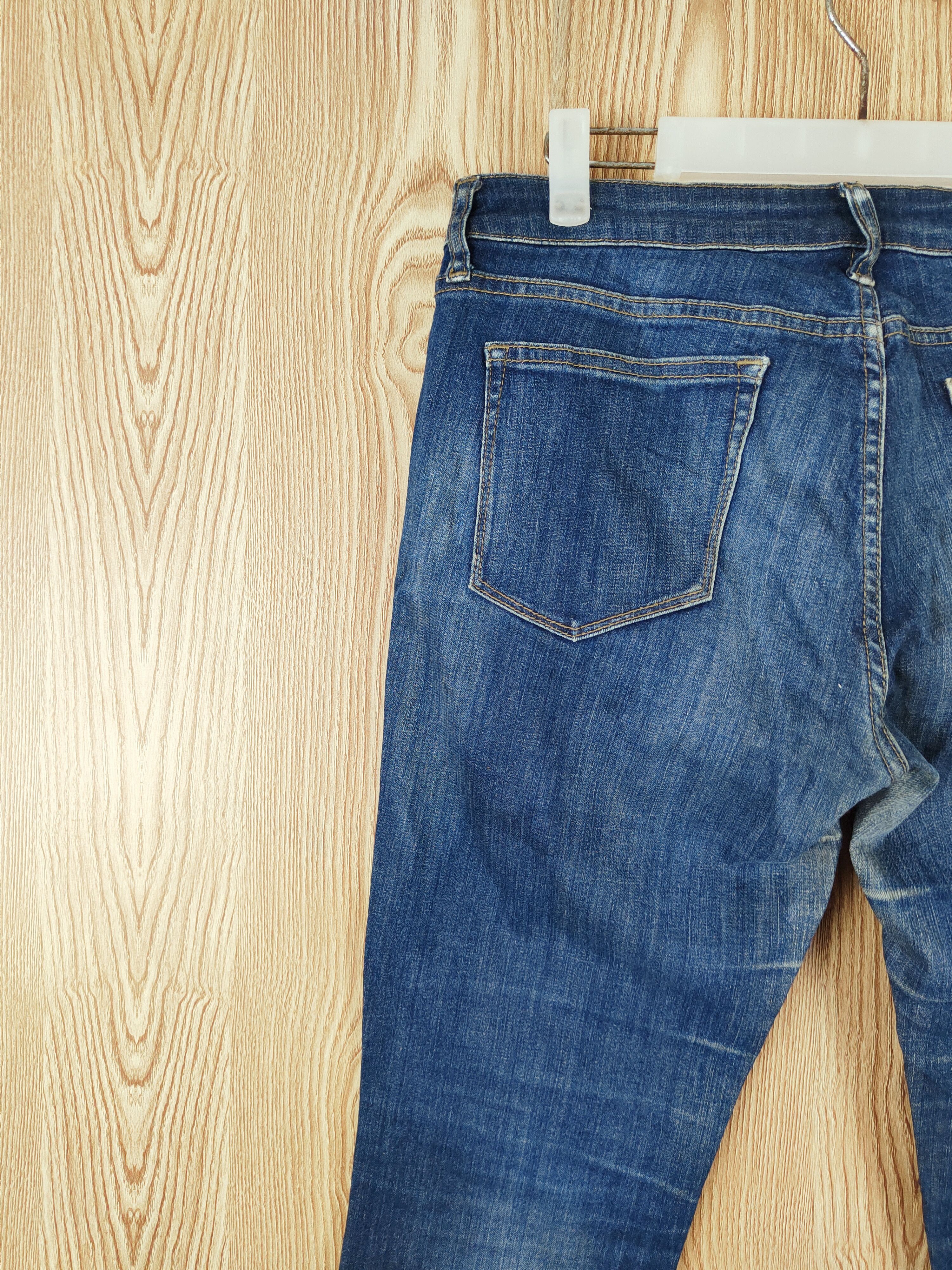 Uniqlo × Vintage Vintage Uniqlo Dark Blue Distressed Ripped Skinny Jeans Size 31" - 9 Thumbnail