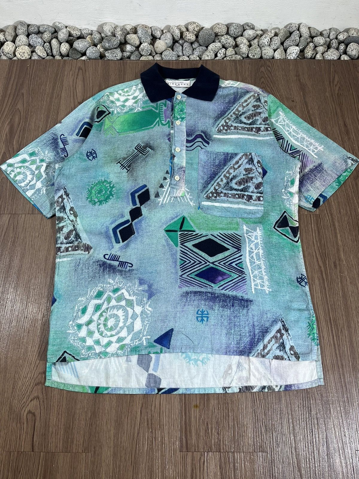 Givenchy Gentleman Givenchy Half Button Polo Shirt – Abstract Pattern Size US XL / EU 56 / 4 - 4 Thumbnail