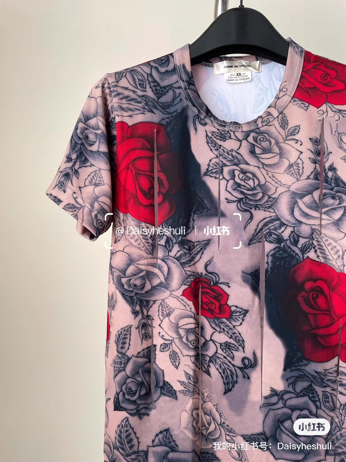 Comme des Garcons Comme des Garçons Ripped Short-Sleeve T-shirt。Ｑ24 Size XS / US 0-2 / IT 36-38 - 4 Thumbnail