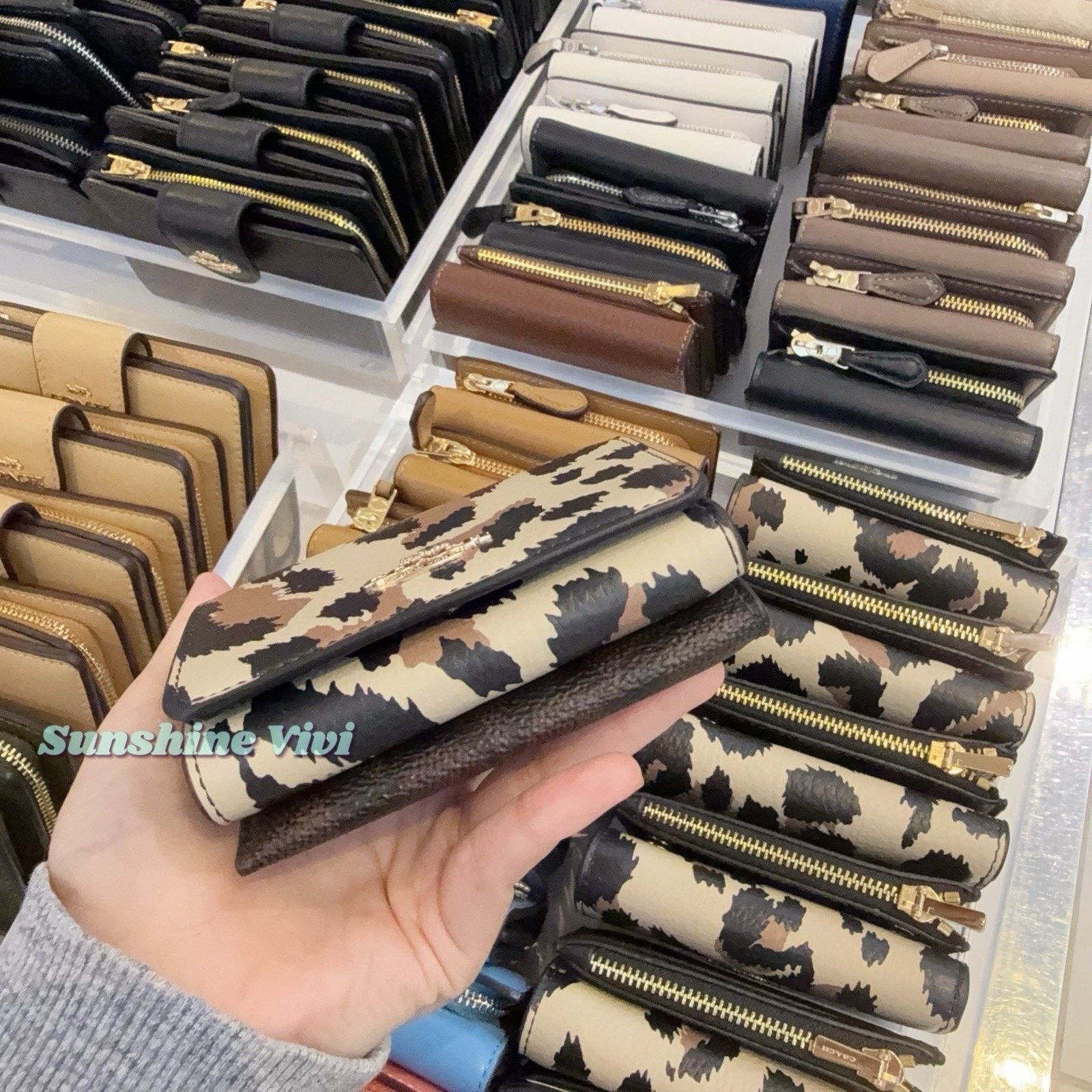 Coach NWT Coach Card Holder Wallet Leopard Signature Canvas CCL99 Size ONE SIZE - 2 Thumbnail