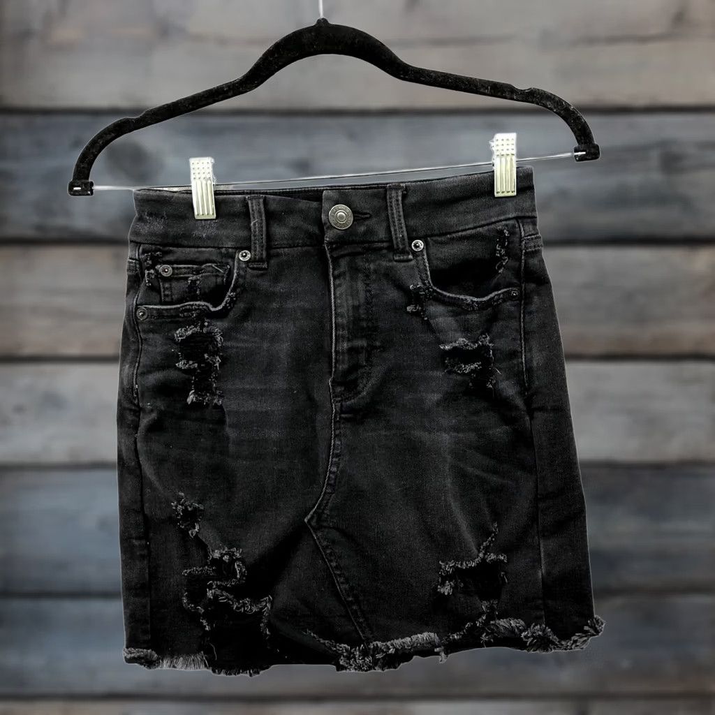 American Eagle Outfitters VINTAGE American Eagle Outfitters Curvy Hi Rise Mini Skirt Size 0 Black Next Level Stretch Skirt Womens Size 25" / US 0 / IT 36 - 1 Thumbnail
