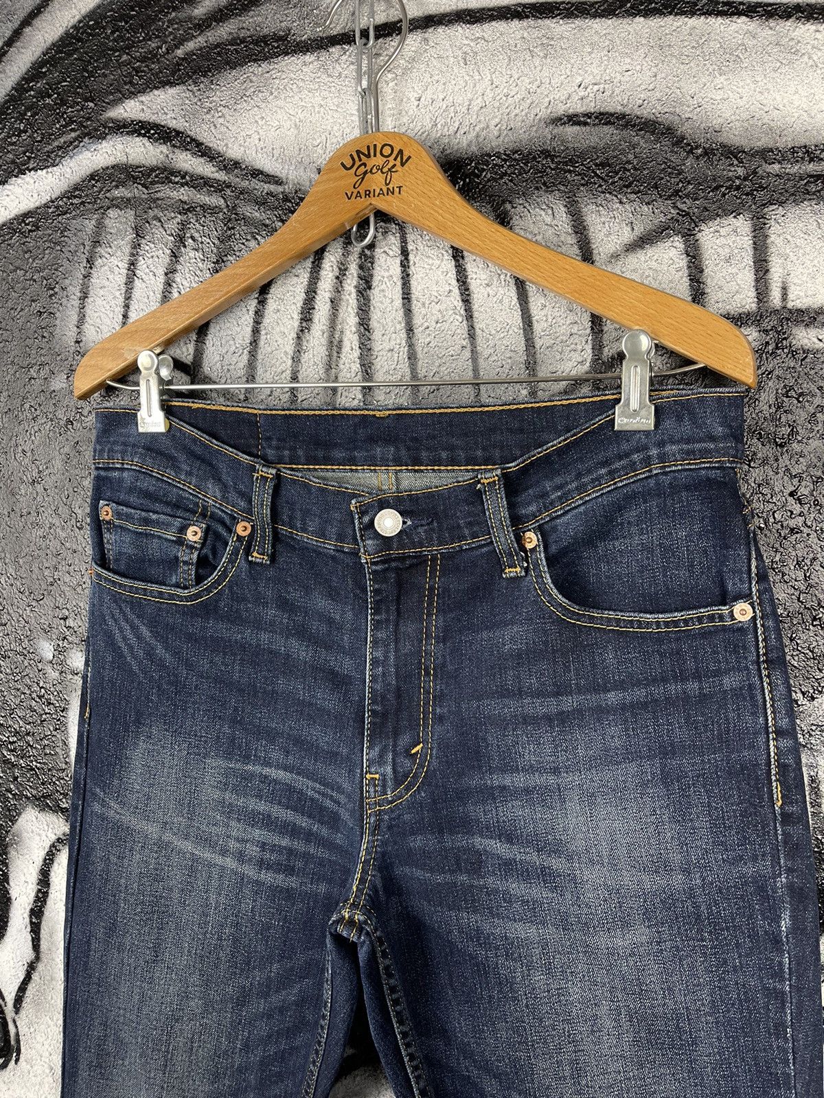 Levi's Levi’s 511 Faded Blue Cotton Denim Jeans Men’s Size W32 L30 Size US 32 / EU 48 - 5 Thumbnail