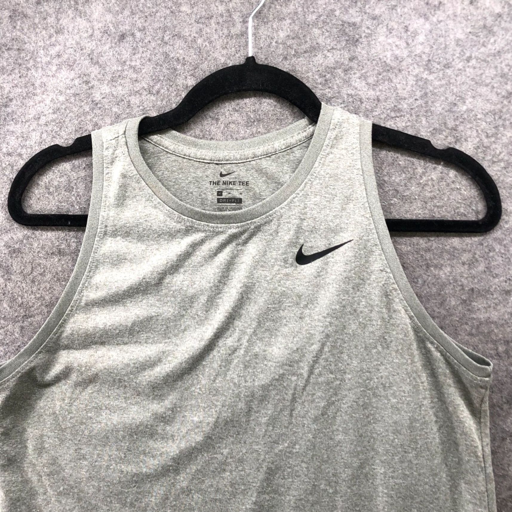 Nike Nike Legend Tank Top Womens M Gray Dri-Fit Active Athletic Size M / US 6-8 / IT 42-44 - 3 Thumbnail