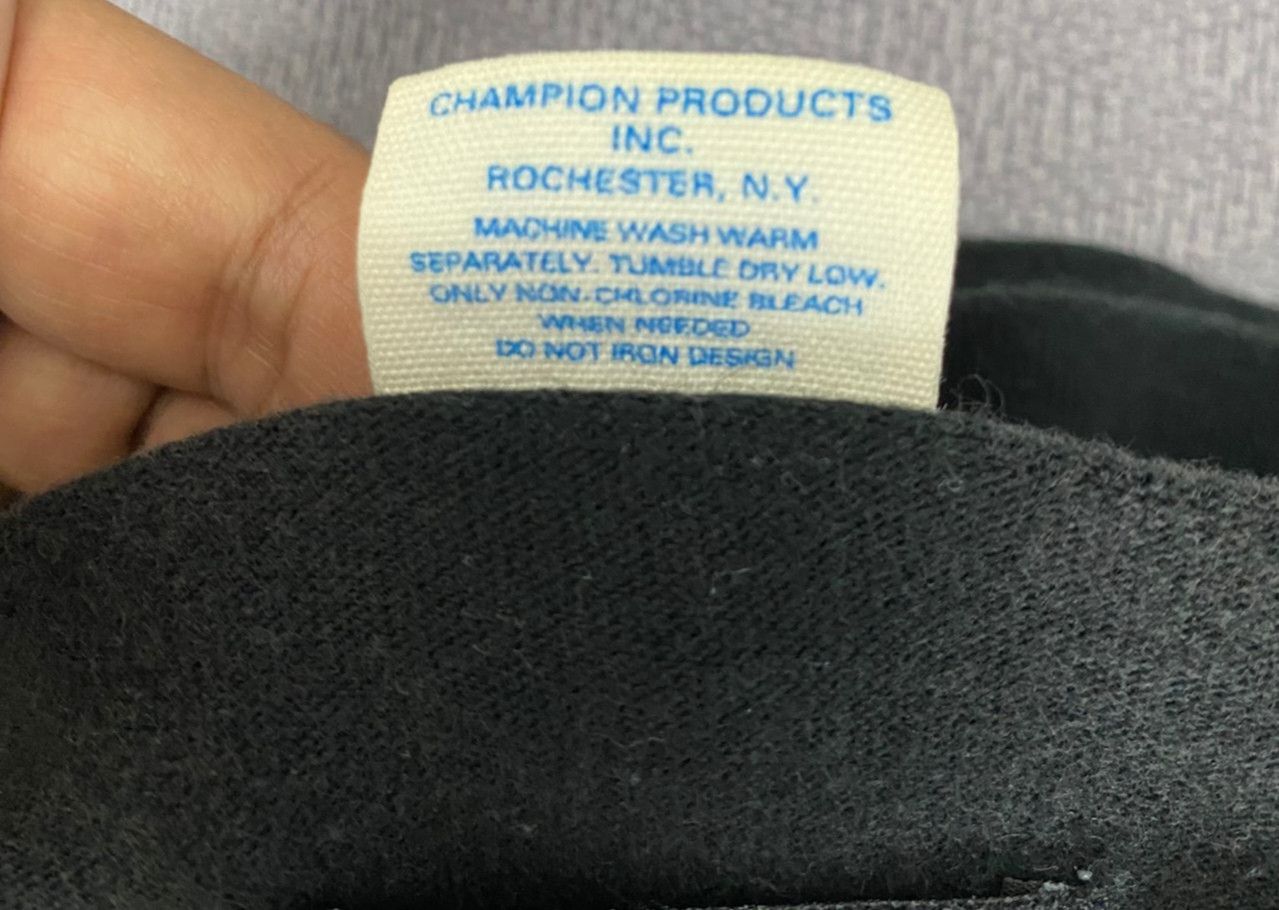 Undefeated Vintage Champion x Undefeated Tshirt Size US L / EU 52-54 / 3 - 10 Thumbnail