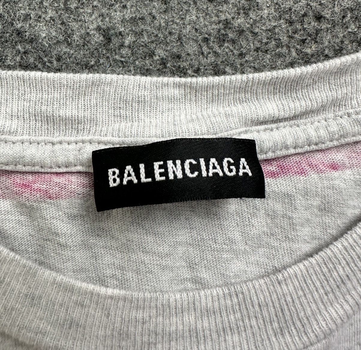 Balenciaga Balenciaga - 2018 Stripped Embroidered Logo T-Shirt Size S / US 4 / IT 40 - 7 Thumbnail