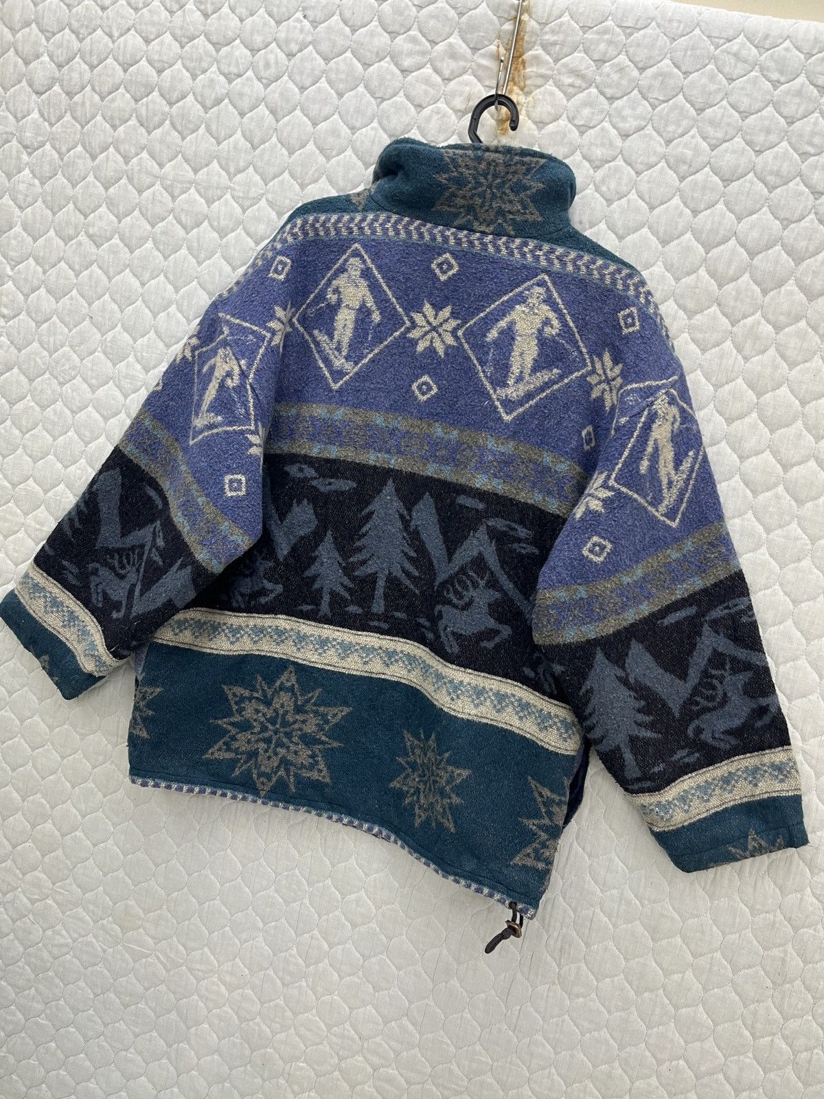 L.L. Bean 🔥🔥🔥STEALS VTG LL BEAN NATIVE PULLOVER HALF ZIPPER SWEATSHIRT Size US M / EU 48-50 / 2 - 10 Thumbnail