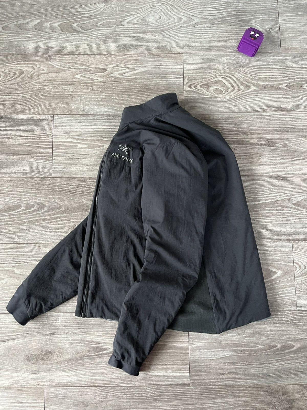 Arc'teryx ‼️Vintage Arcteryx Atom LT Reflection Logo Gorpcore Jacket‼️ Size L / US 10 / IT 46 - 23 Thumbnail