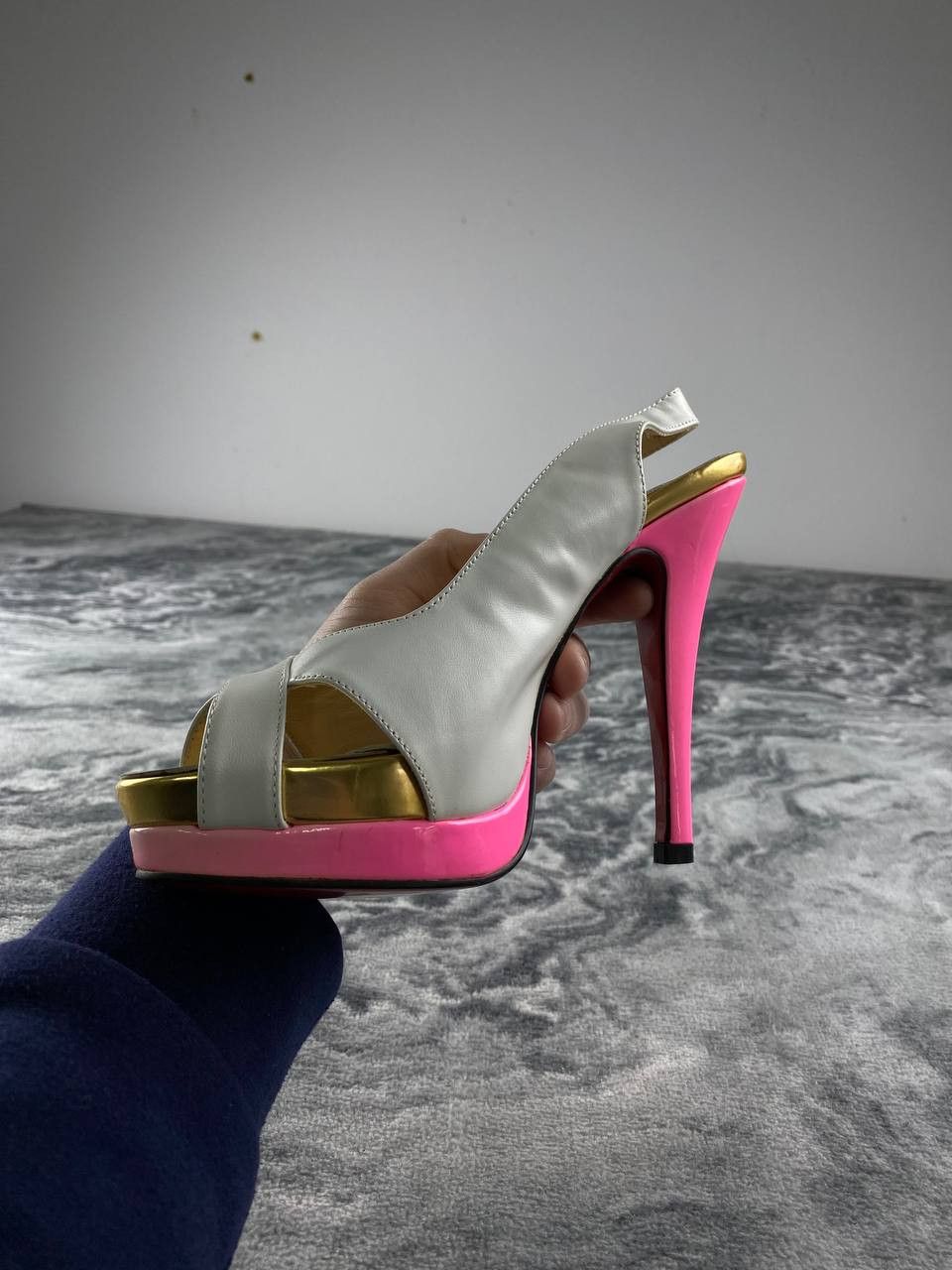 Christian Louboutin Christian Louboutin 140 Nude Leather Slingback Heels Size US 6 / IT 36 - 6 Thumbnail