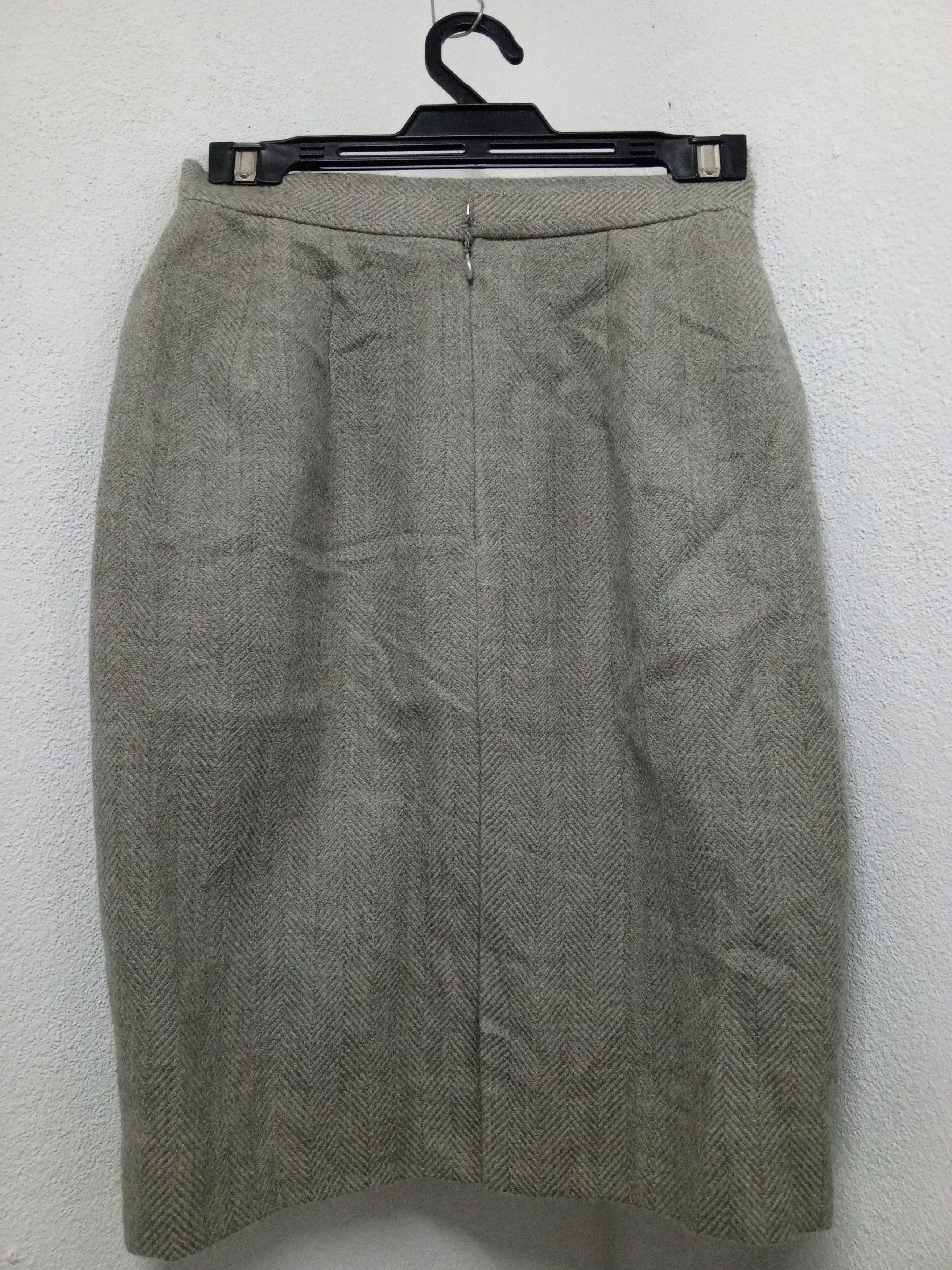 Designer × Dior DIOR SKIRT Size 24" / US 00 / IT 34 - 1 Thumbnail