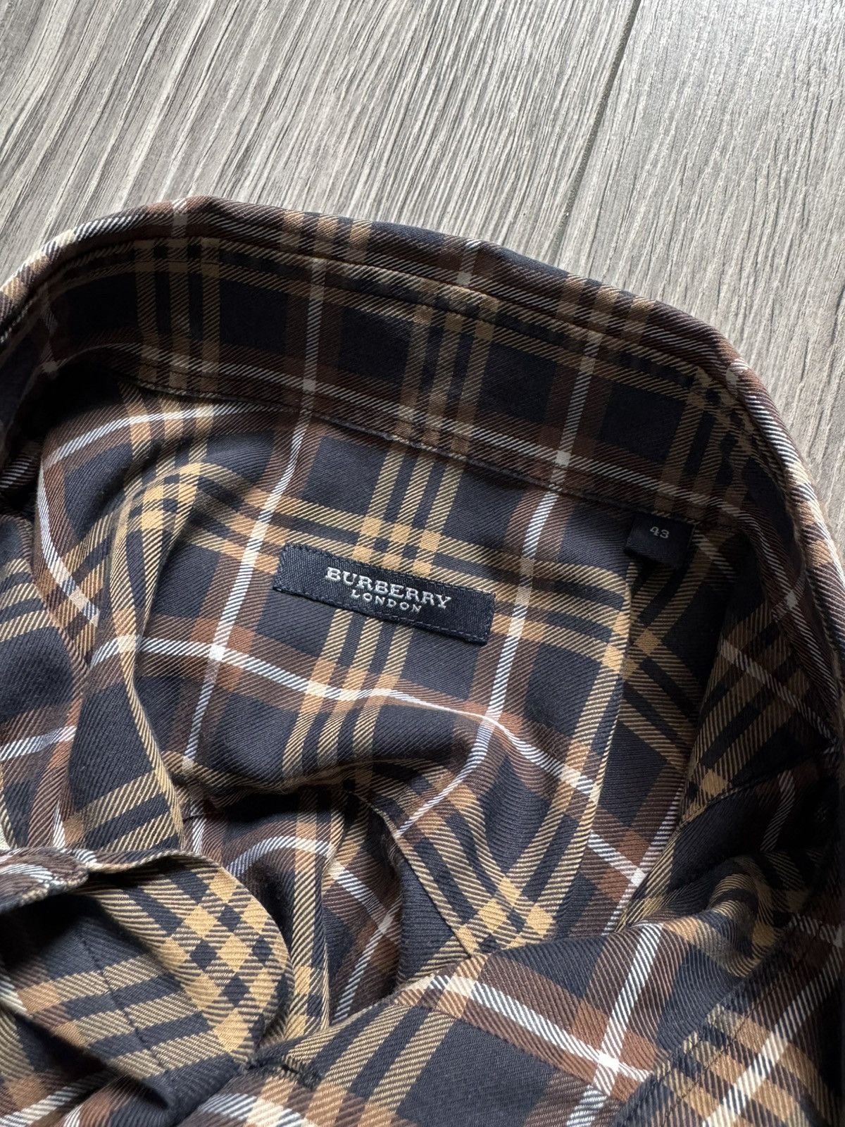 Burberry Burberry Brown/Blue Logo Checkered Flannel Shirt 43 Size US XL / EU 56 / 4 - 9 Thumbnail