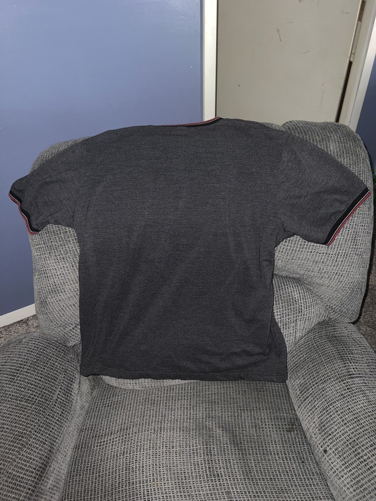 Old Navy Old Navy V-Neck Tee Size US XL / EU 56 / 4 - 3 Thumbnail