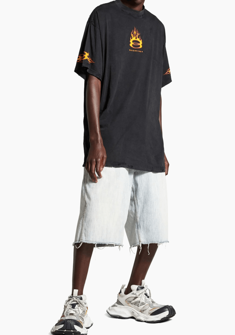 Balenciaga Balenciaga Unity Burning Oversized T shirt Size US L / EU 52-54 / 3 - 3 Thumbnail